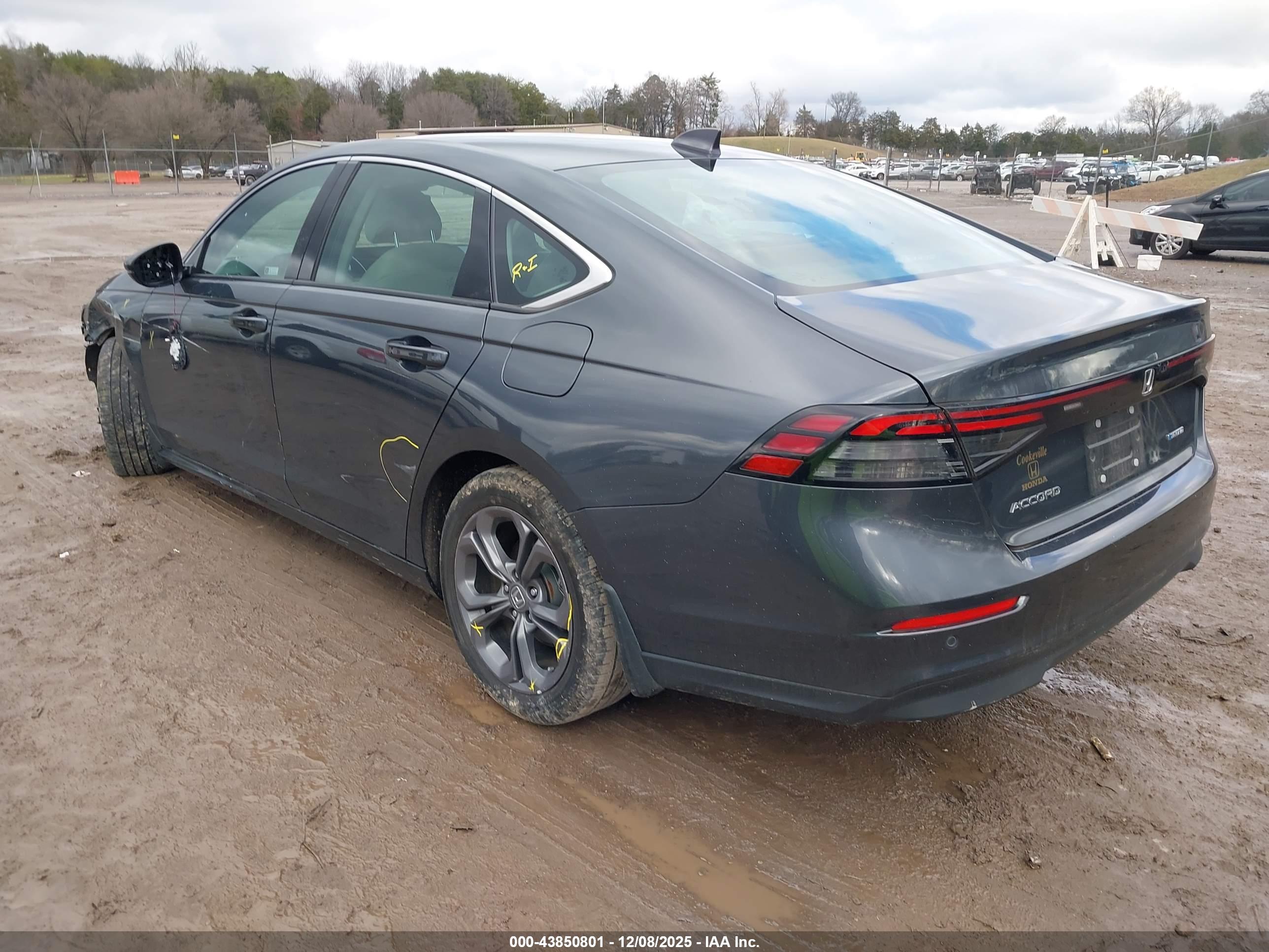 HONDA ACCORD image 3