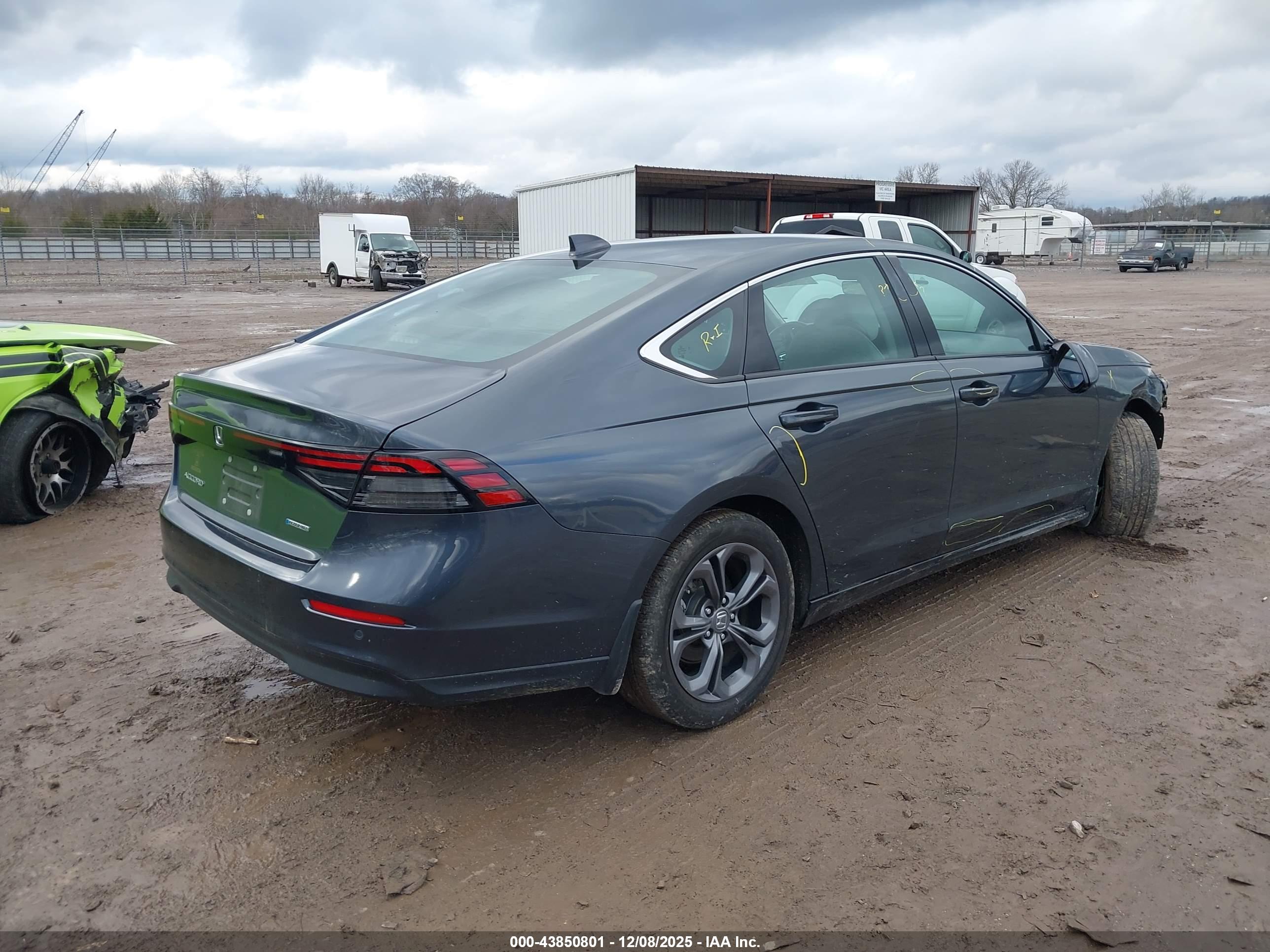 HONDA ACCORD image 4