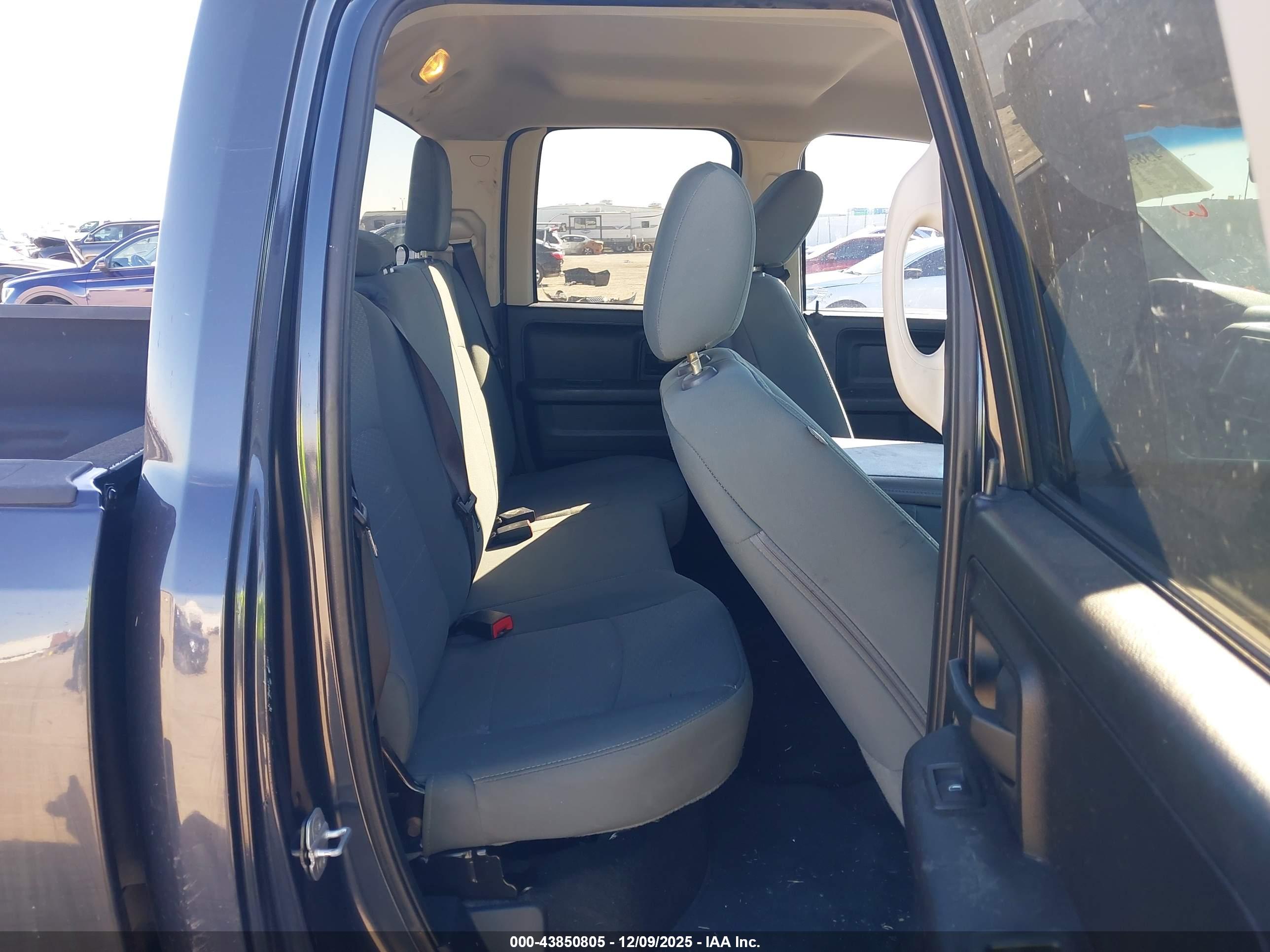 RAM 1500 image 8