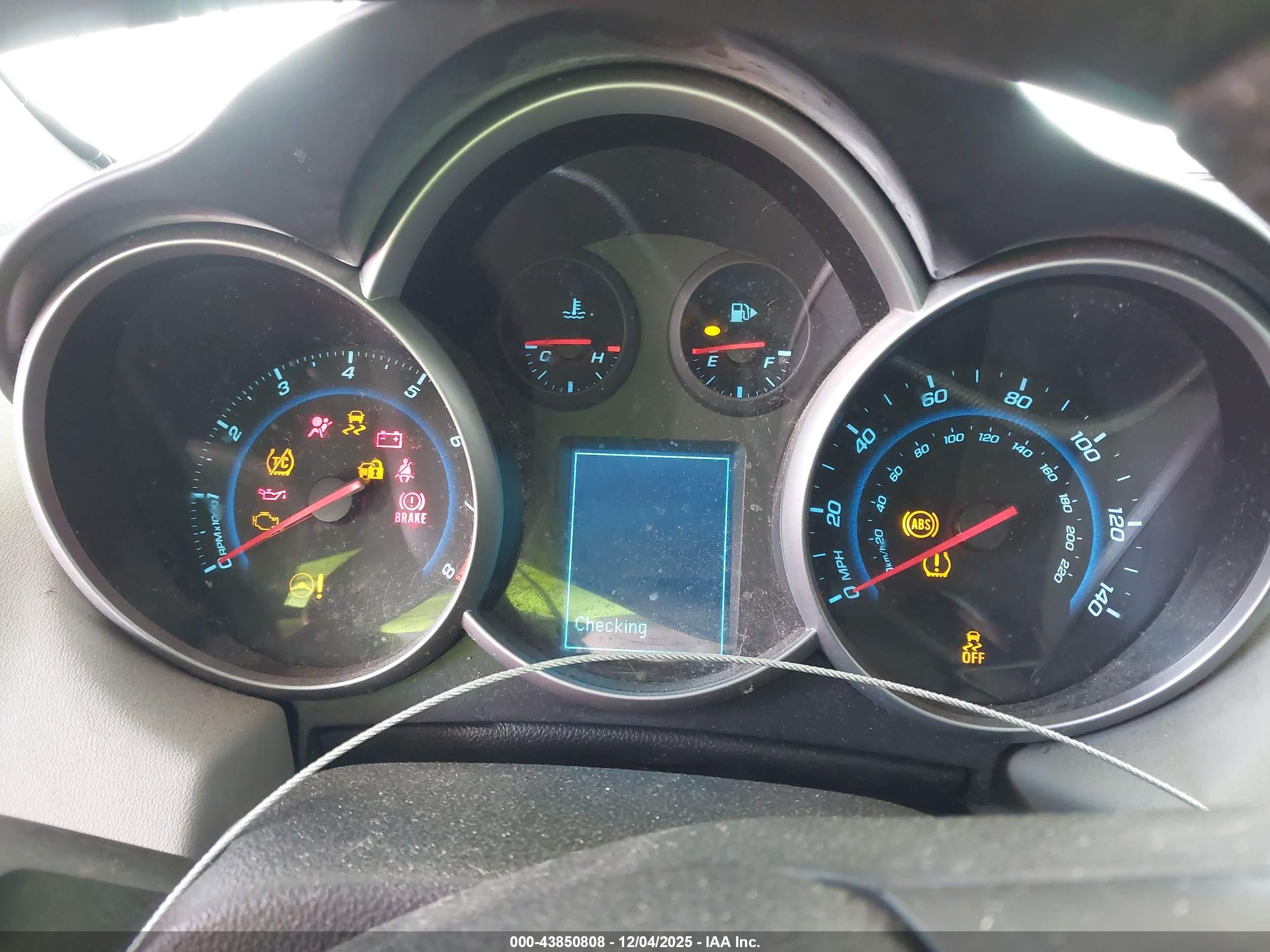 CHEVROLET CRUZE image 7