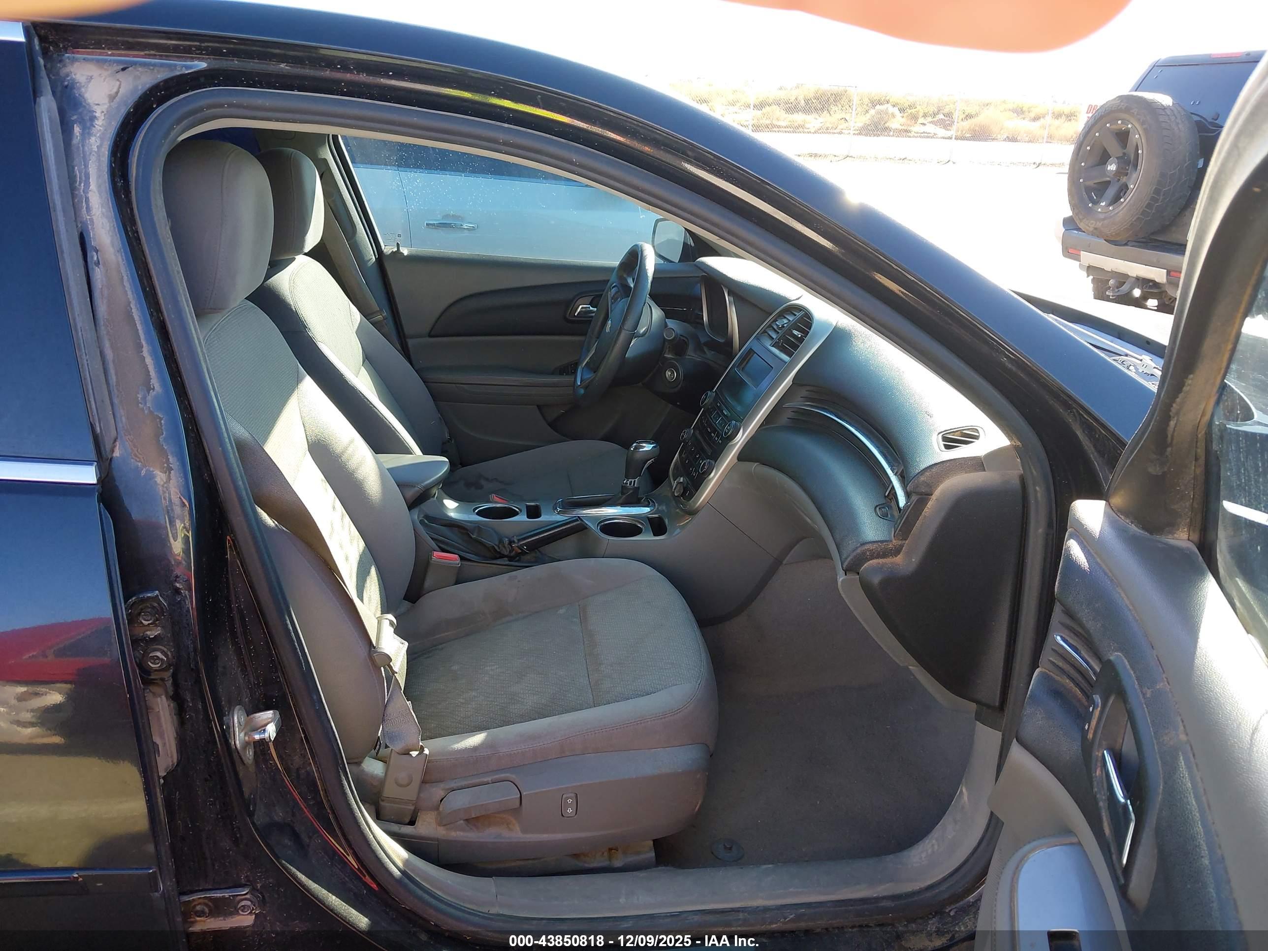 CHEVROLET MALIBU image 5