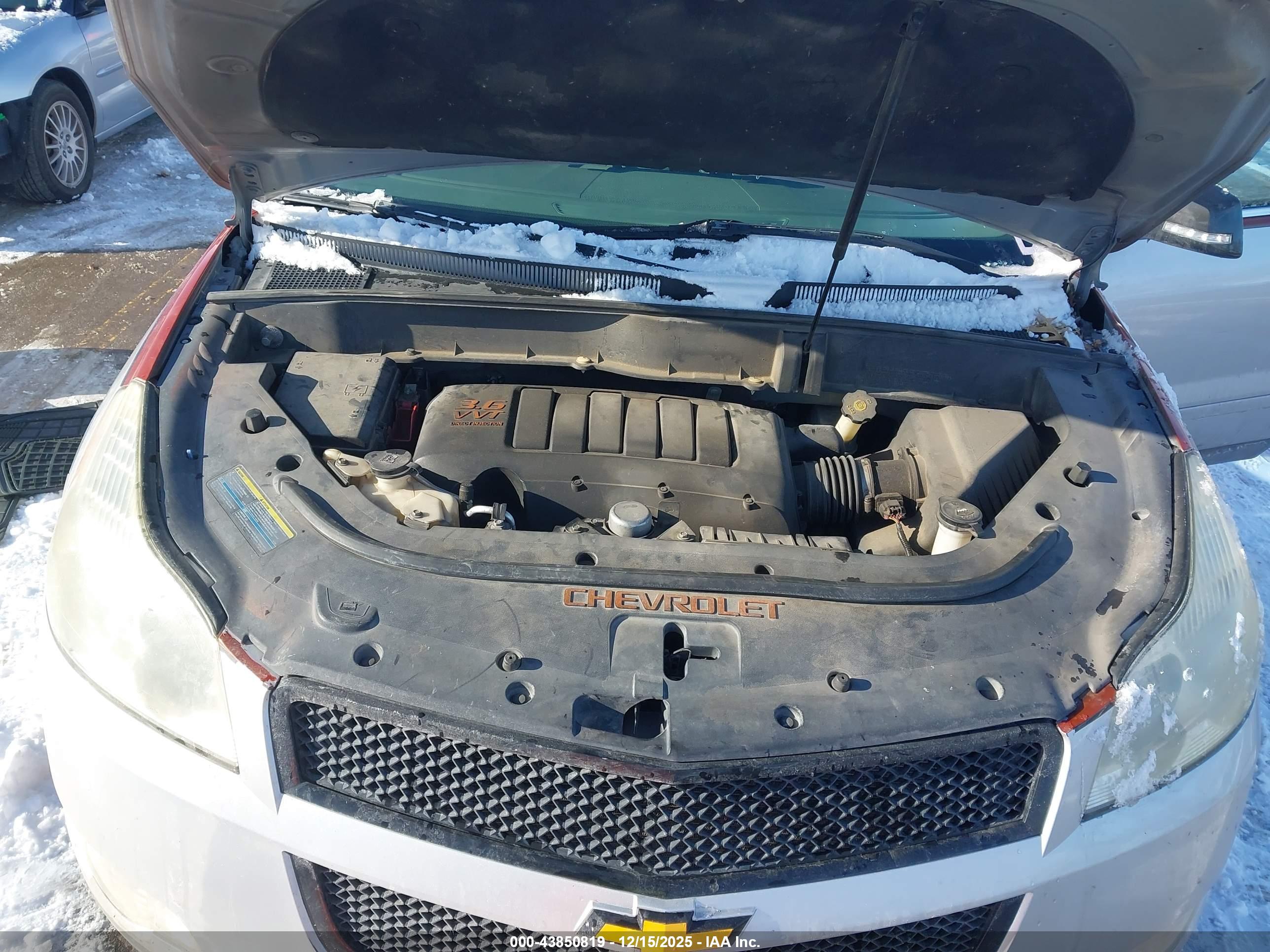 CHEVROLET TRAVERSE image 10