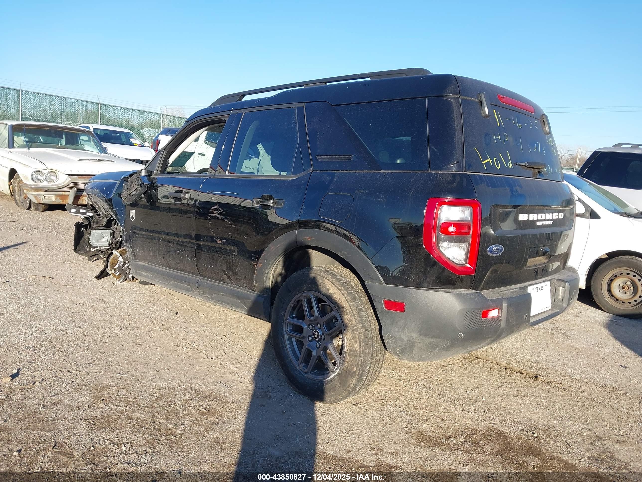 FORD BRONCO image 3