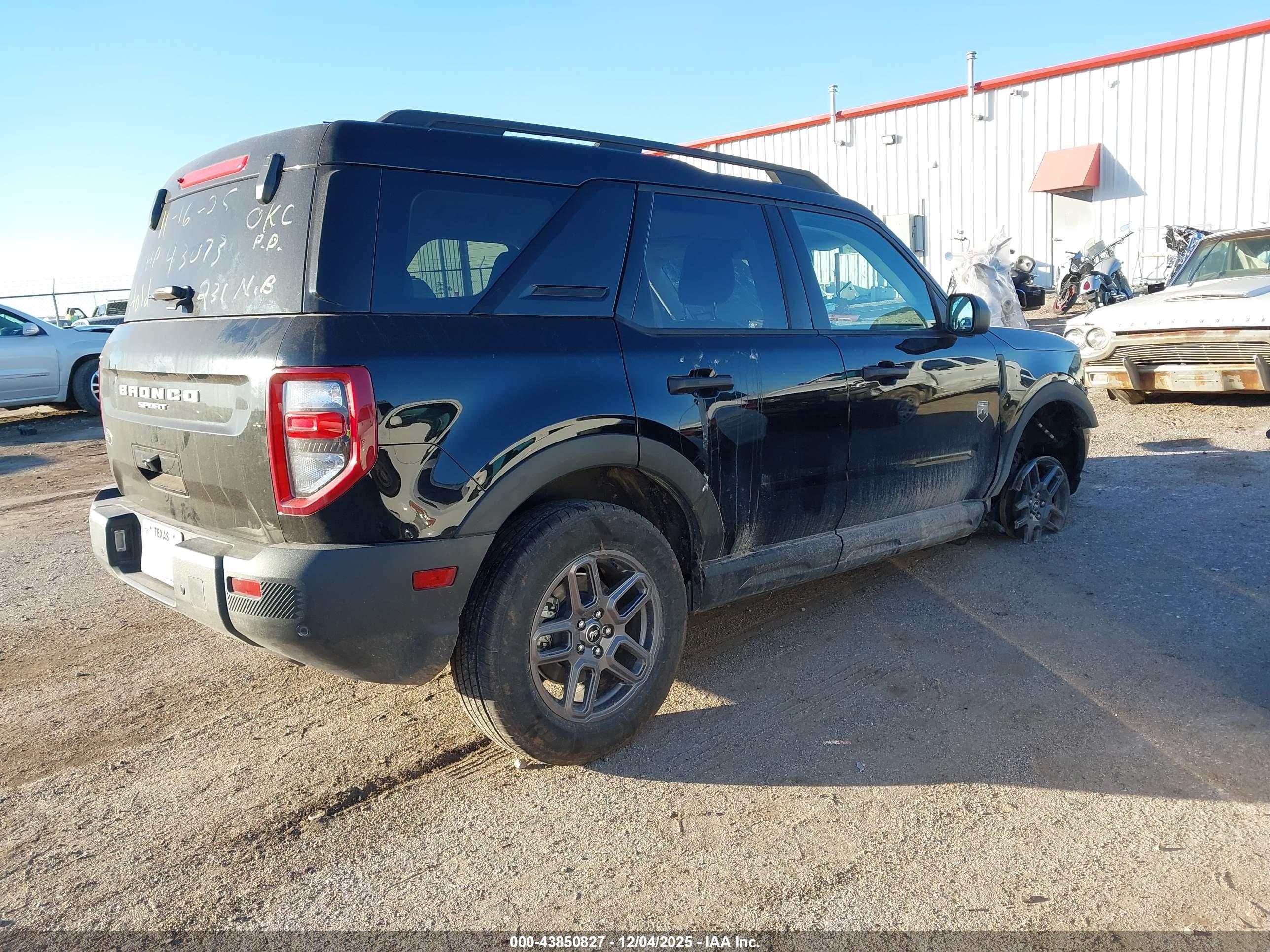 FORD BRONCO image 4