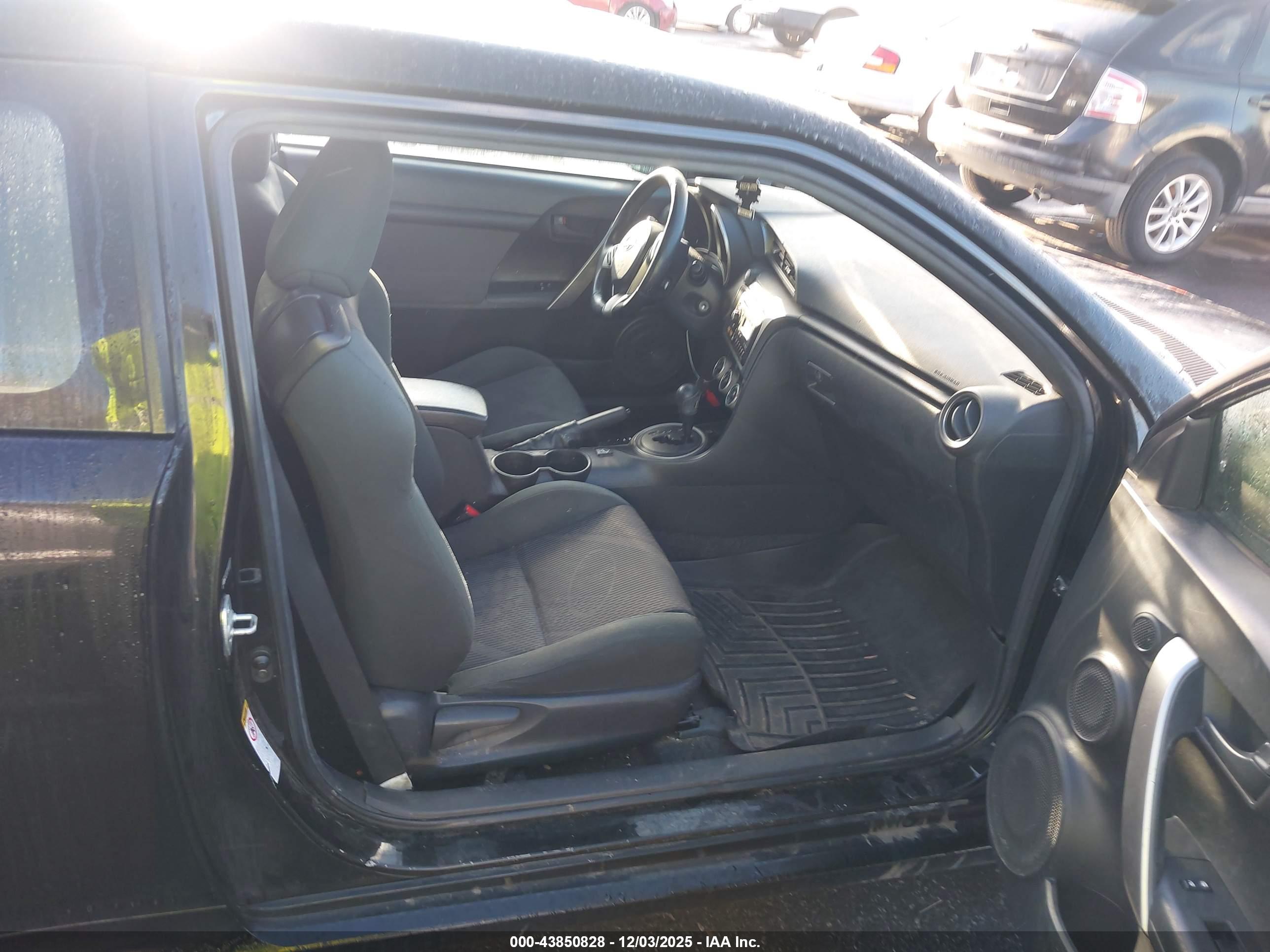 SCION TC image 5
