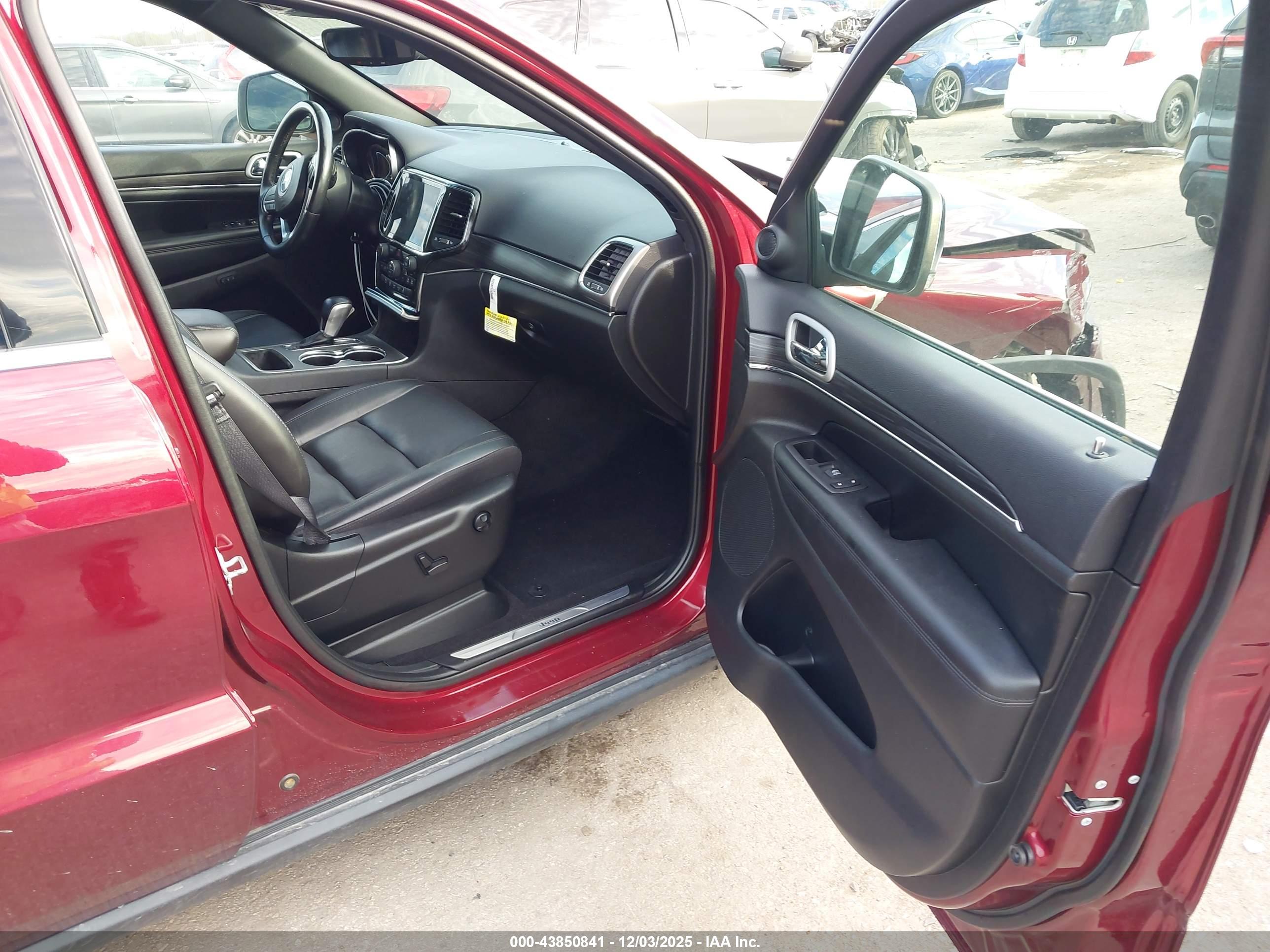 JEEP GRAND image 5