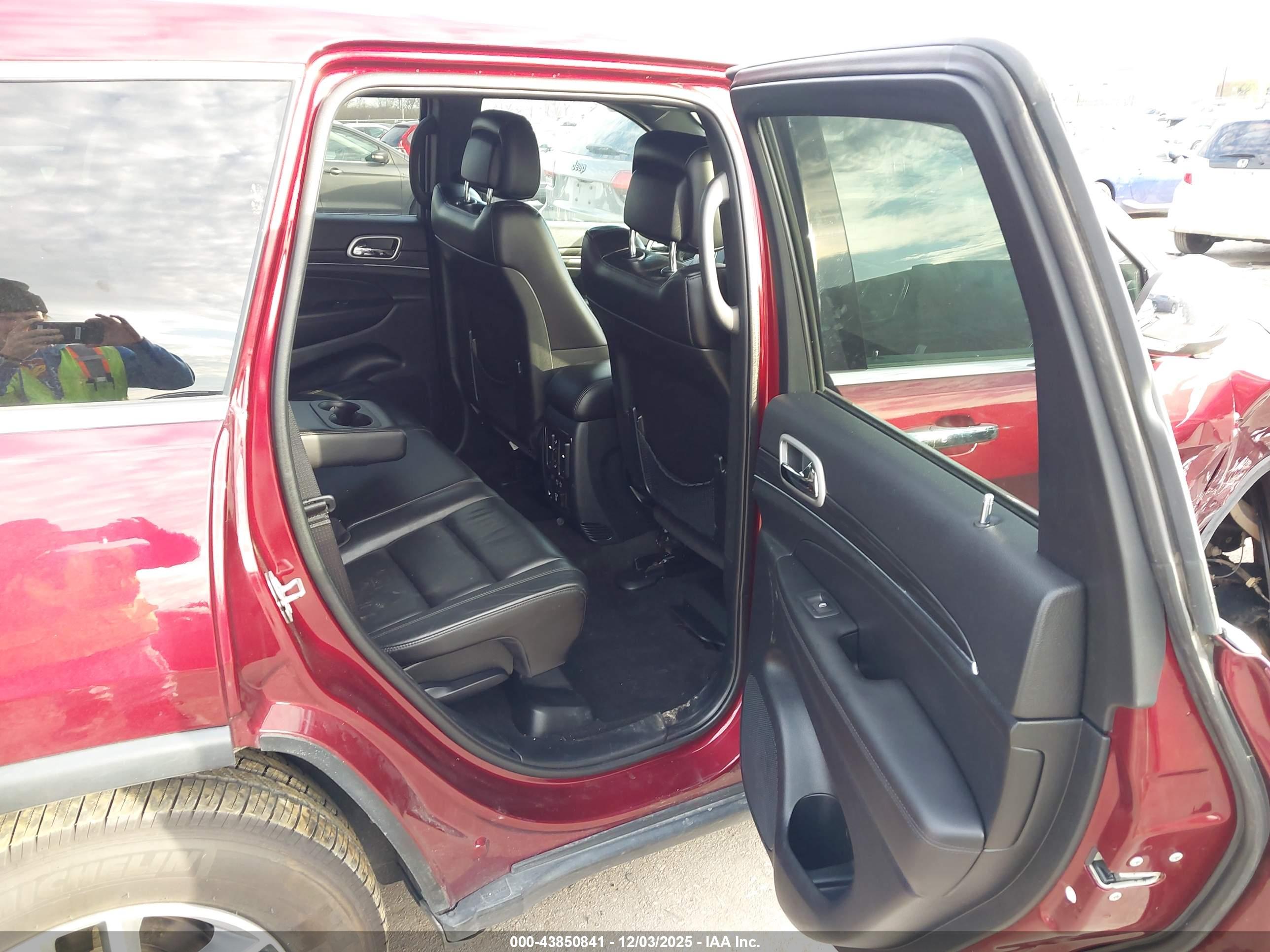JEEP GRAND image 8