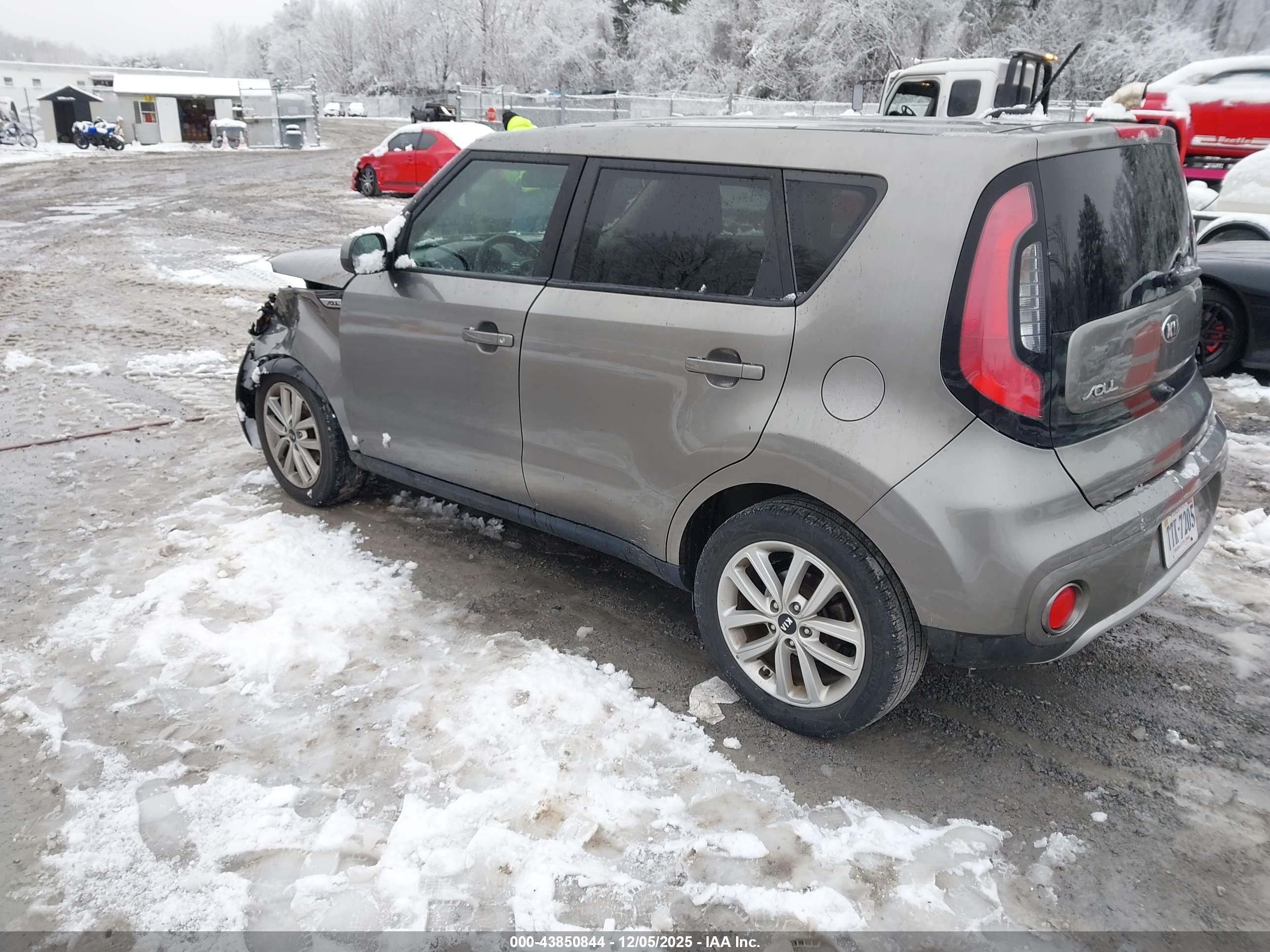 KIA SOUL image 3