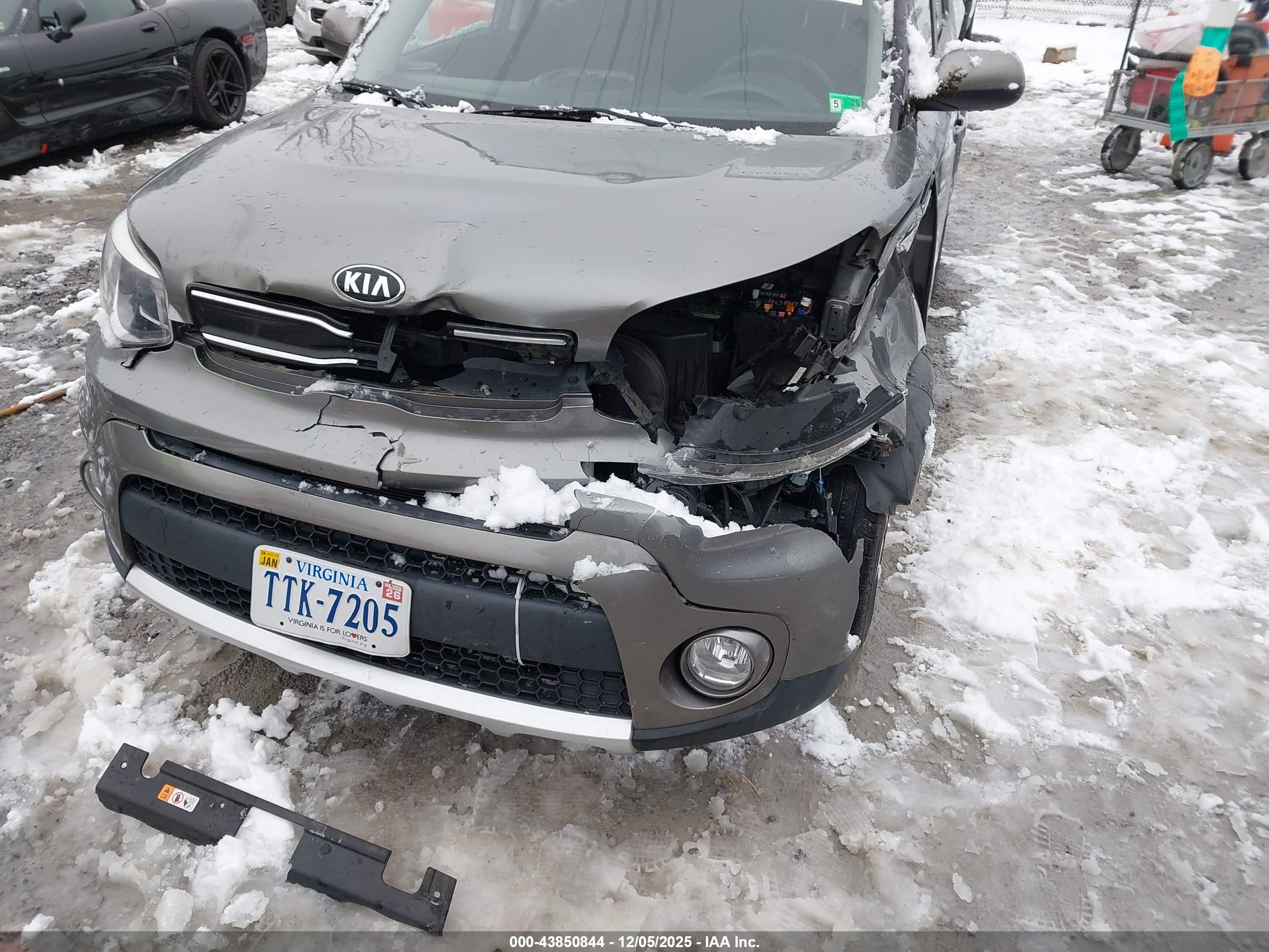 KIA SOUL image 6