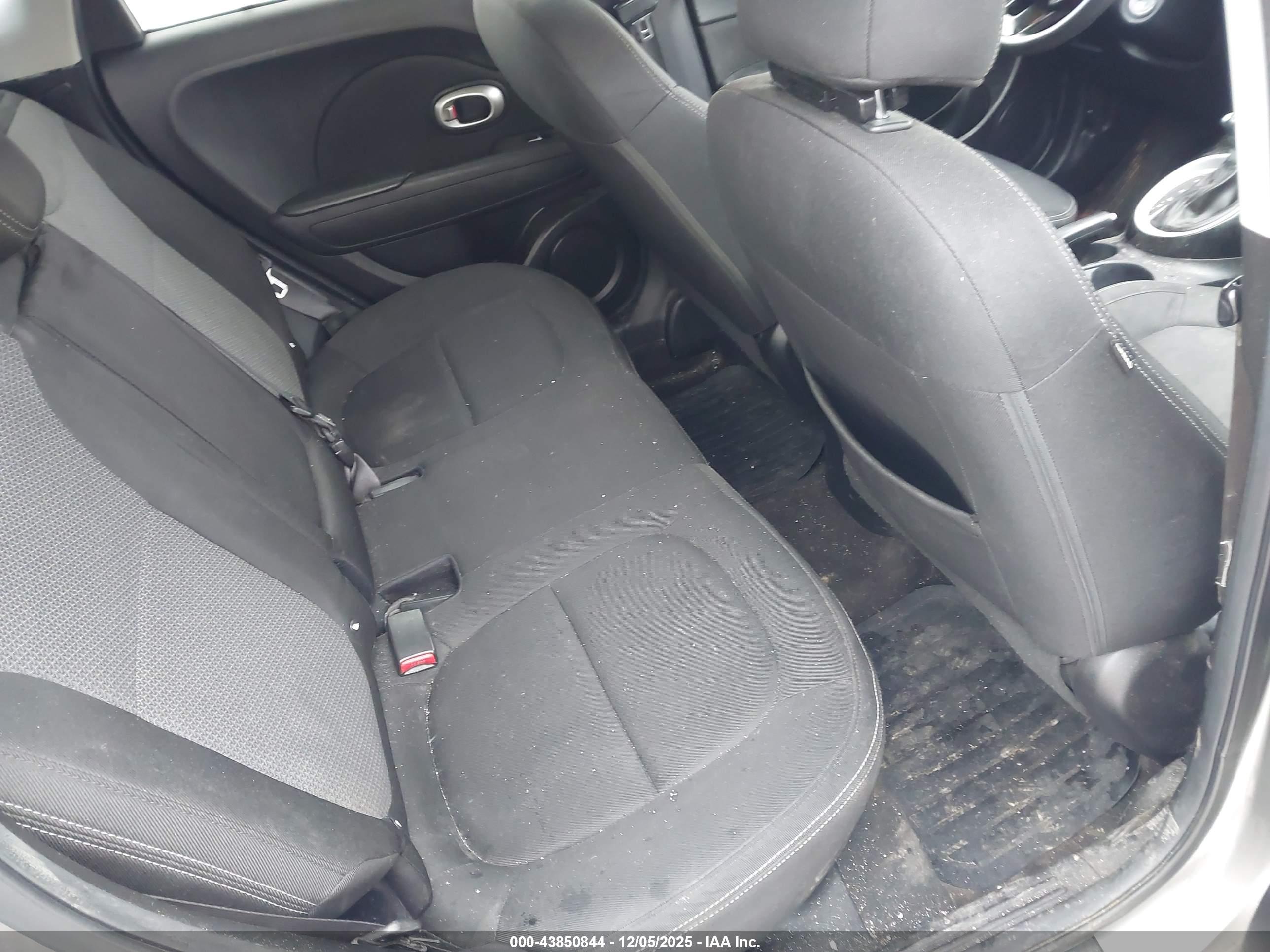 KIA SOUL image 8
