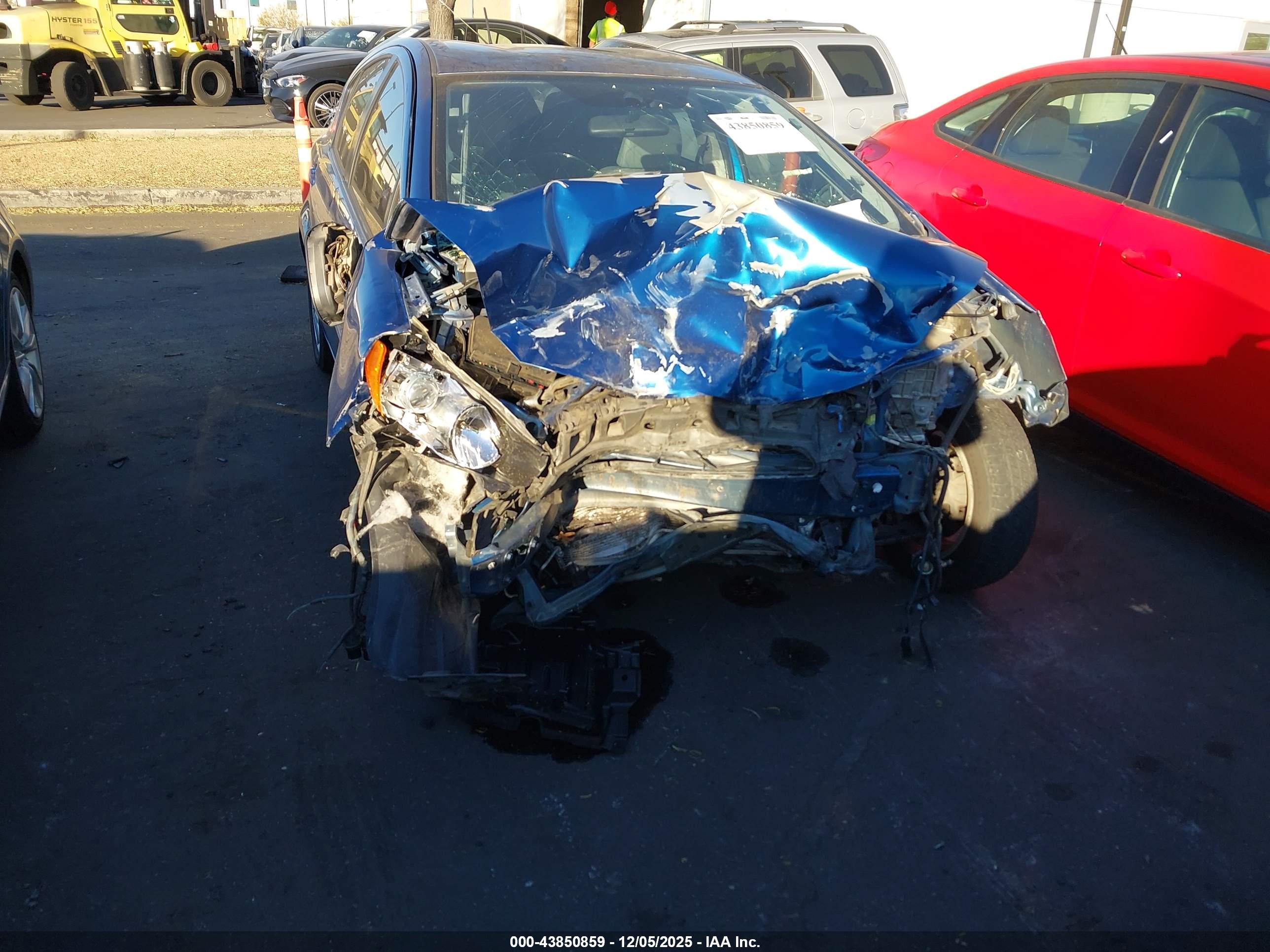 TOYOTA PRIUS image 6