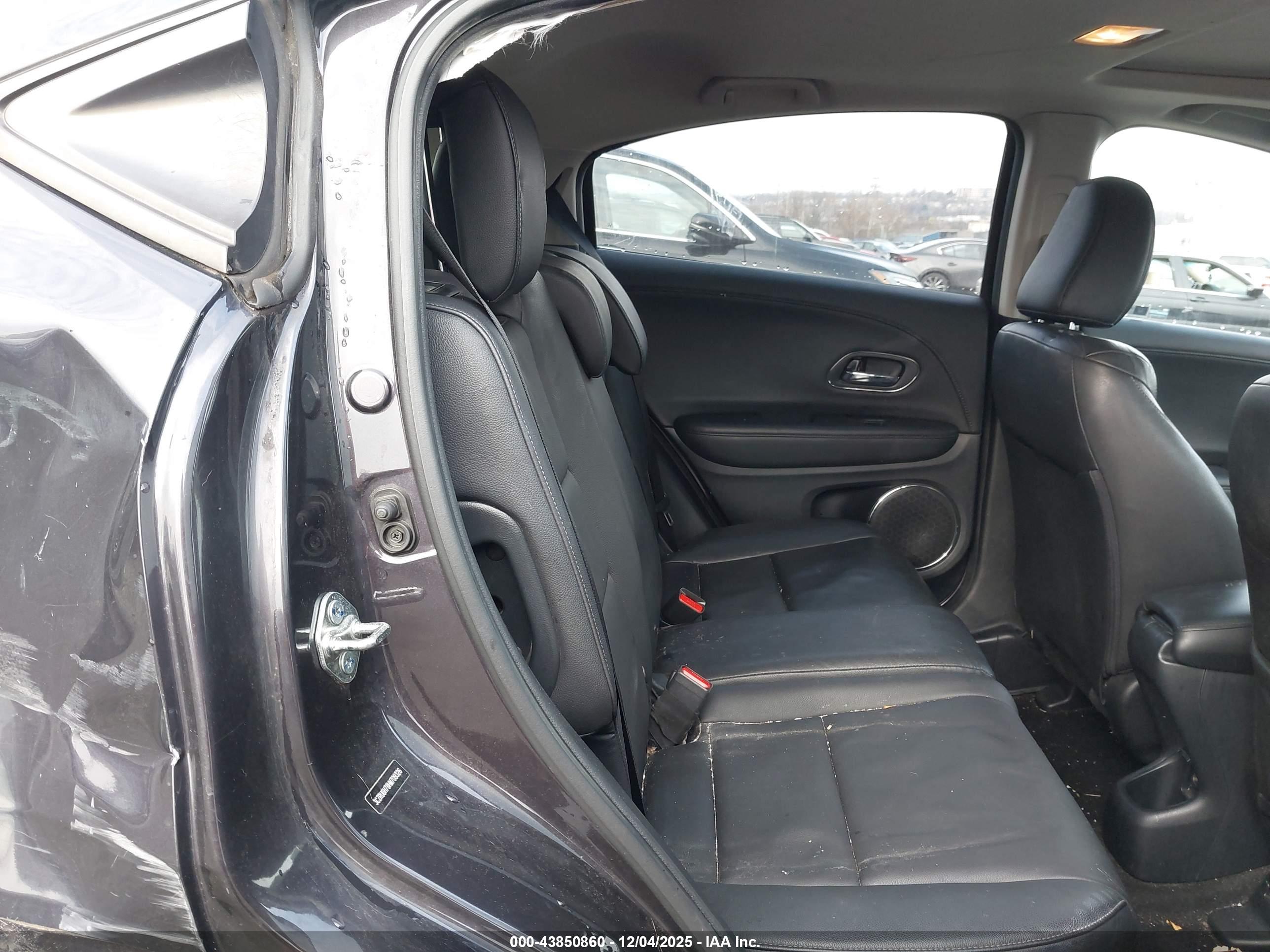 HONDA HR-V image 8