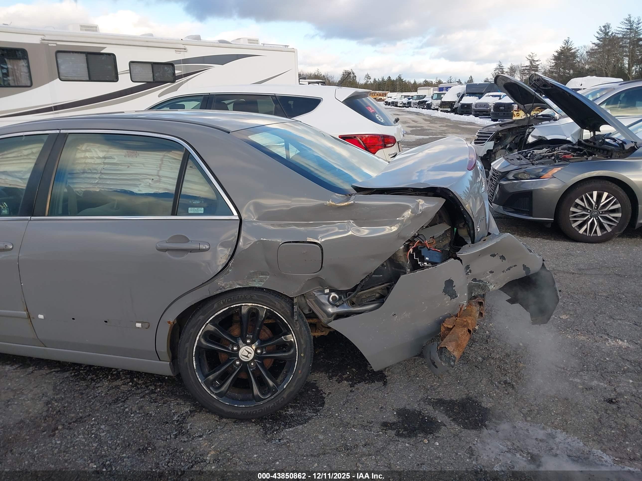 HONDA ACCORD image 6