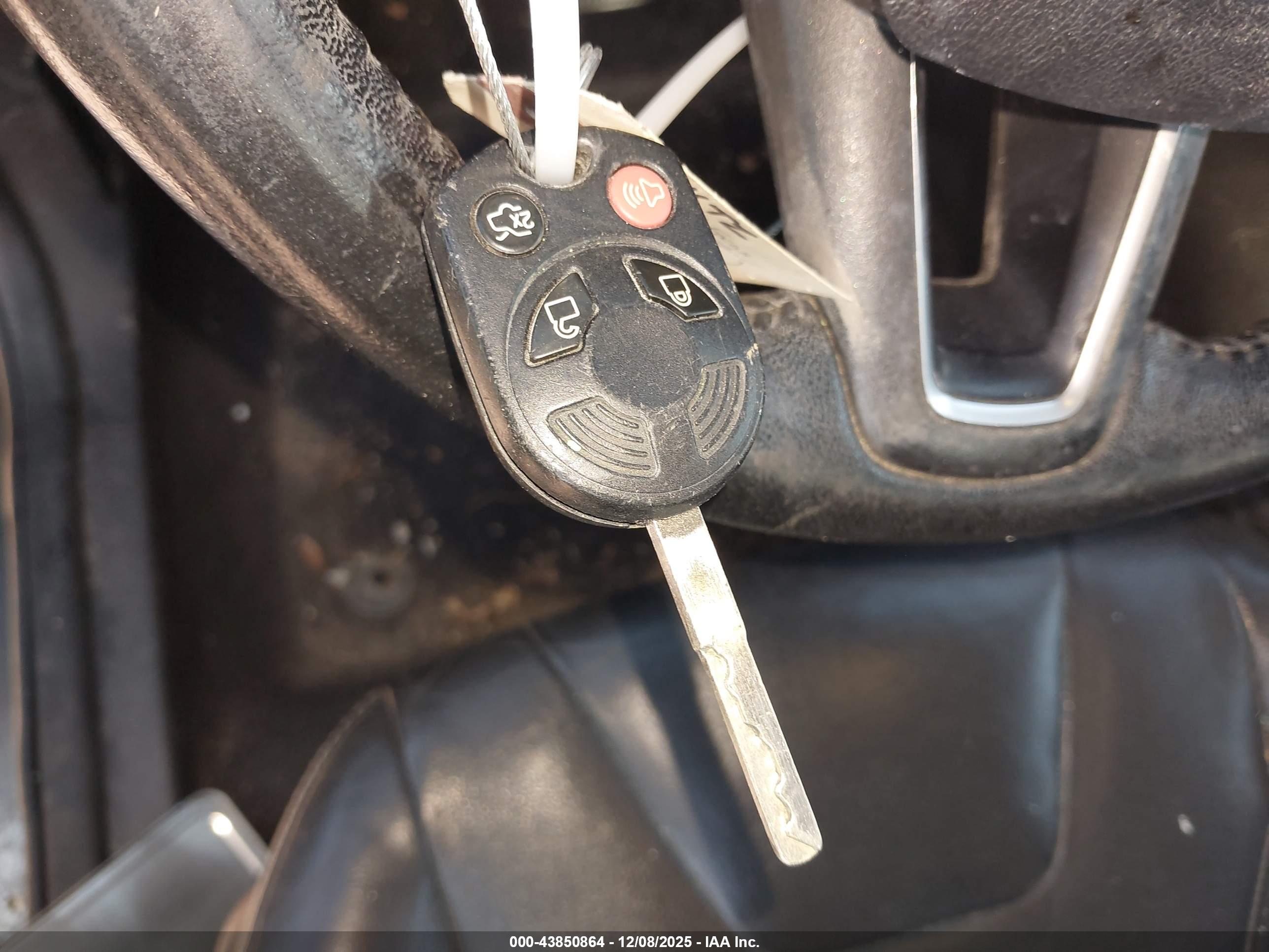 FORD FOCUS image 11
