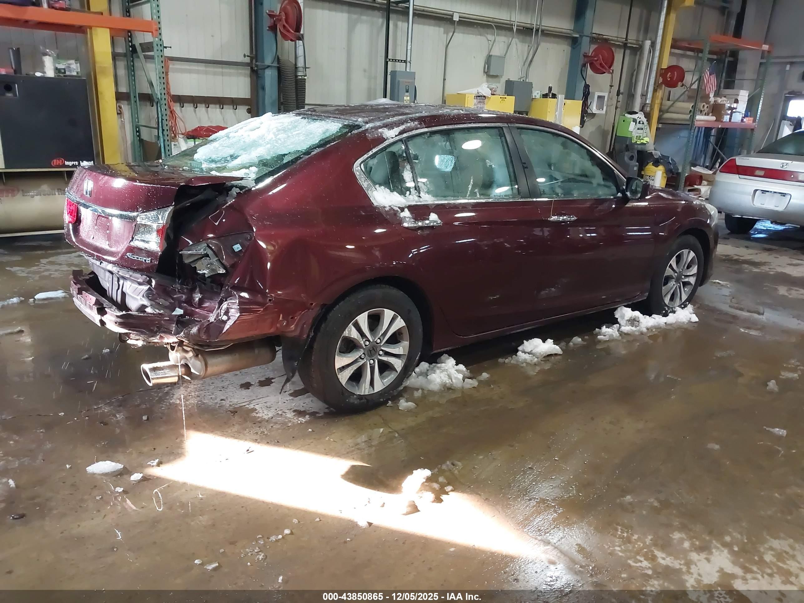 HONDA ACCORD image 4