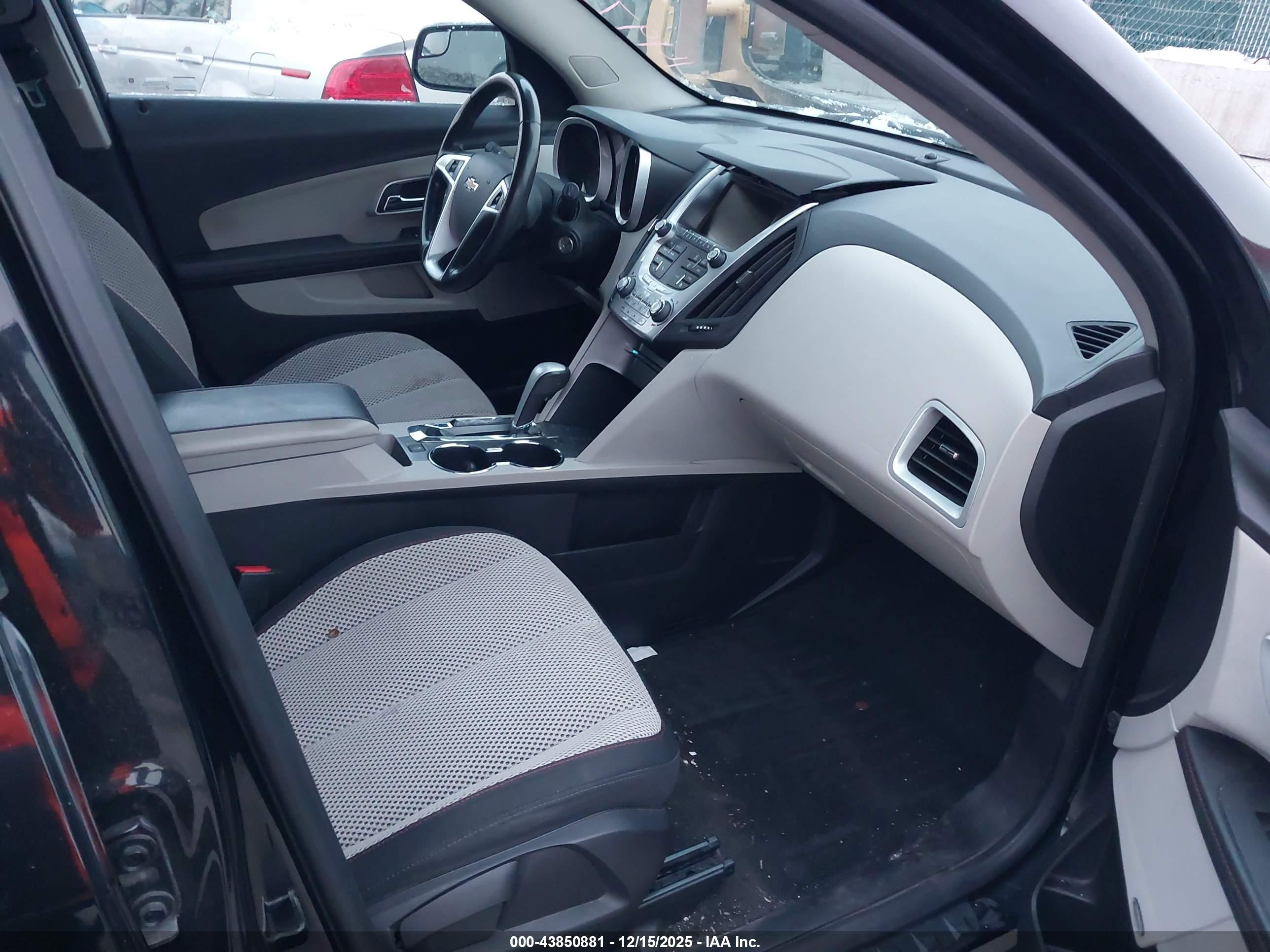 CHEVROLET EQUINOX image 5