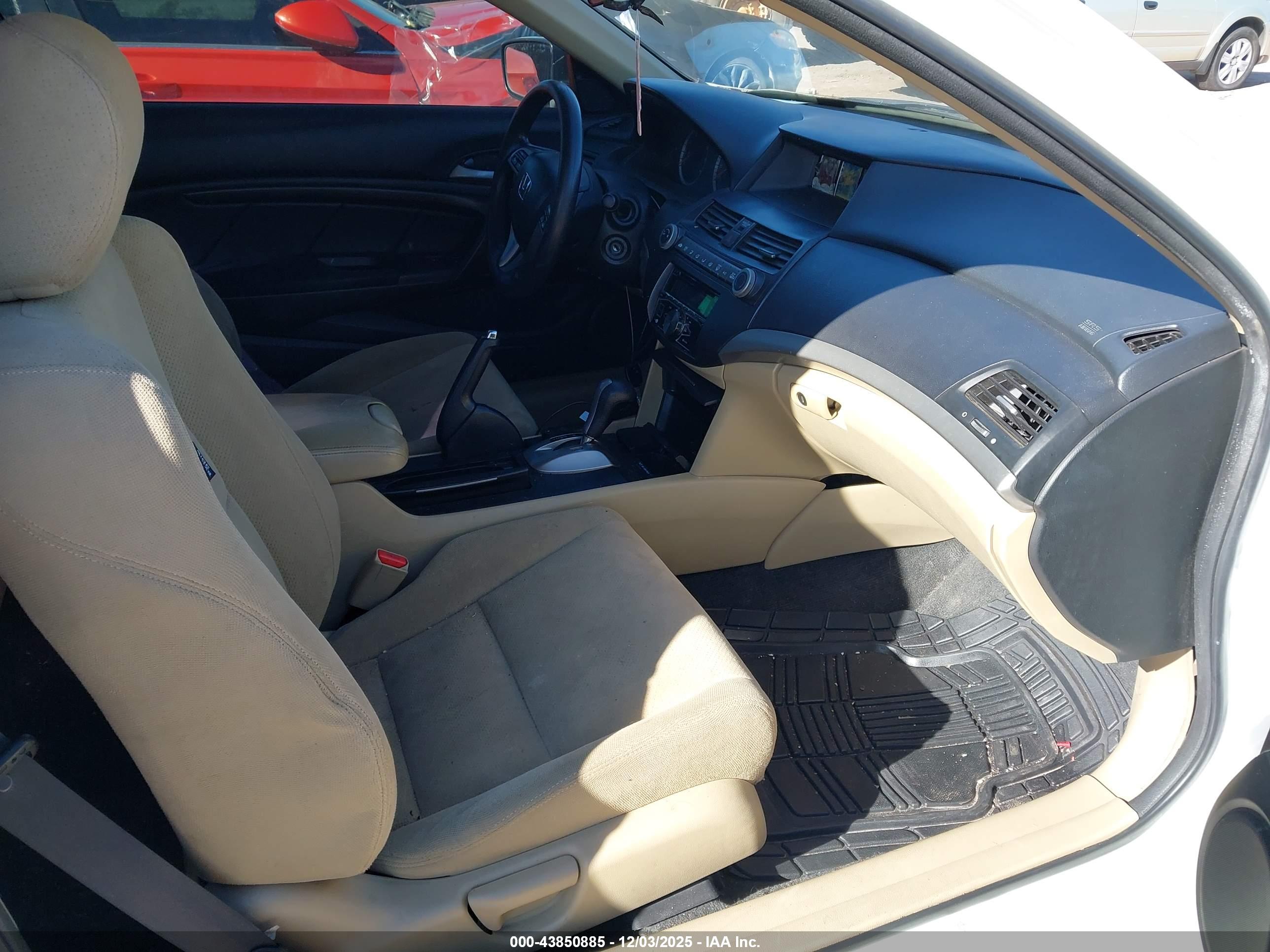 HONDA ACCORD image 5