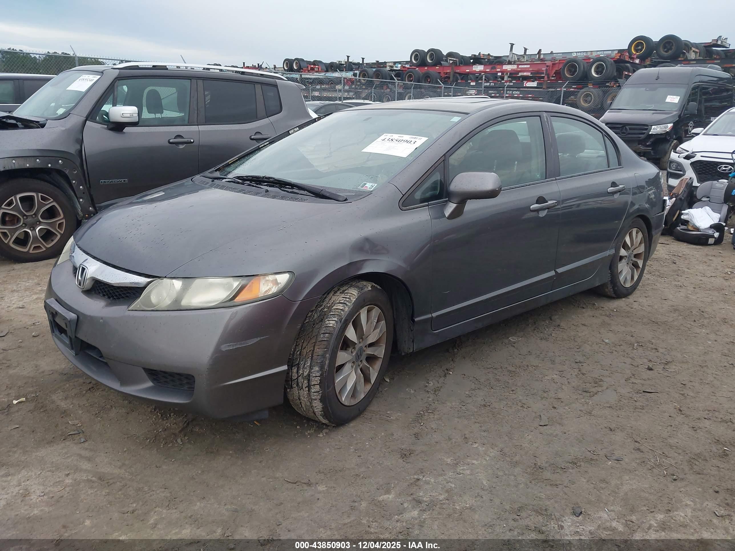 HONDA CIVIC image 2