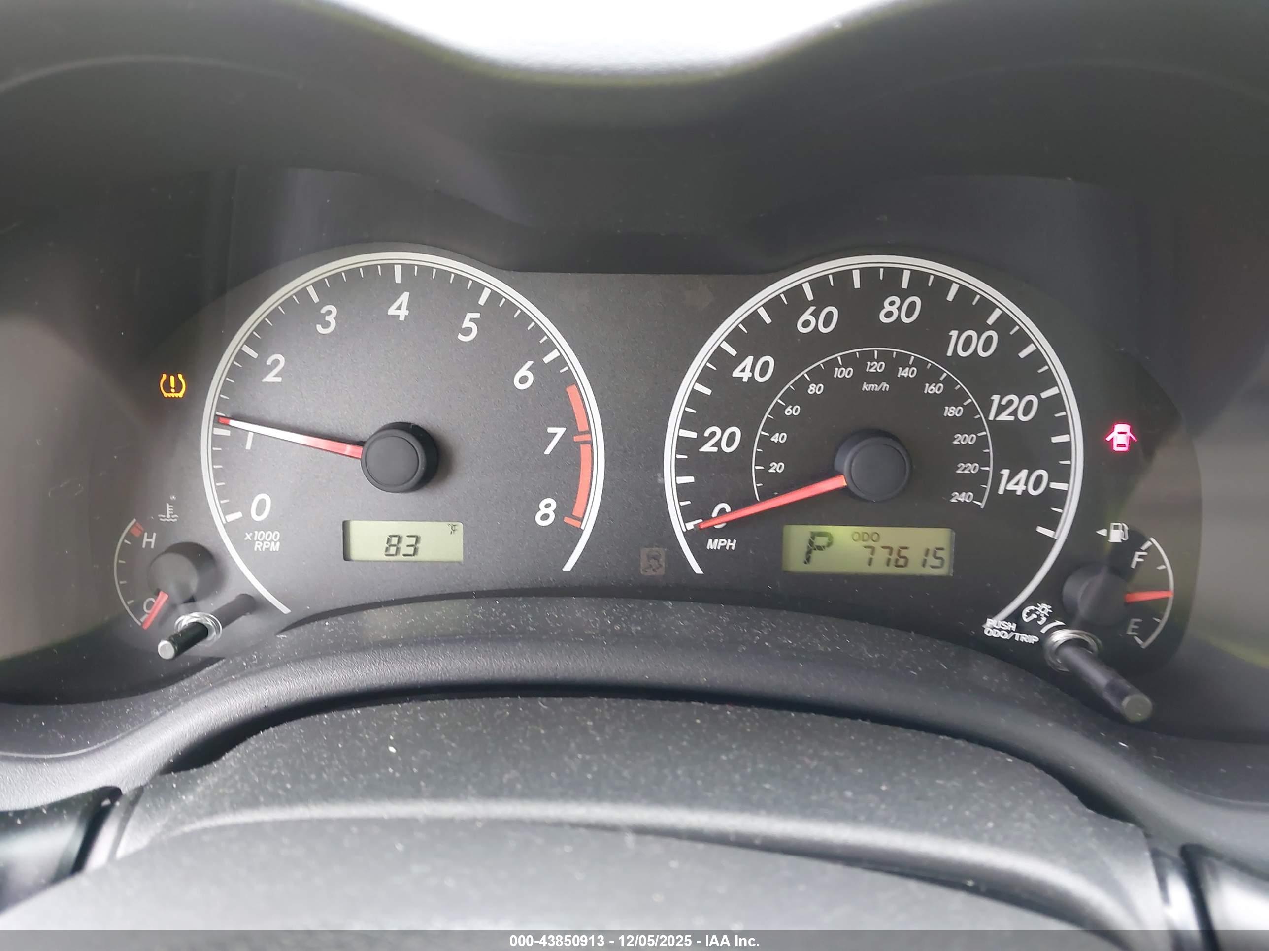 TOYOTA COROLLA image 7