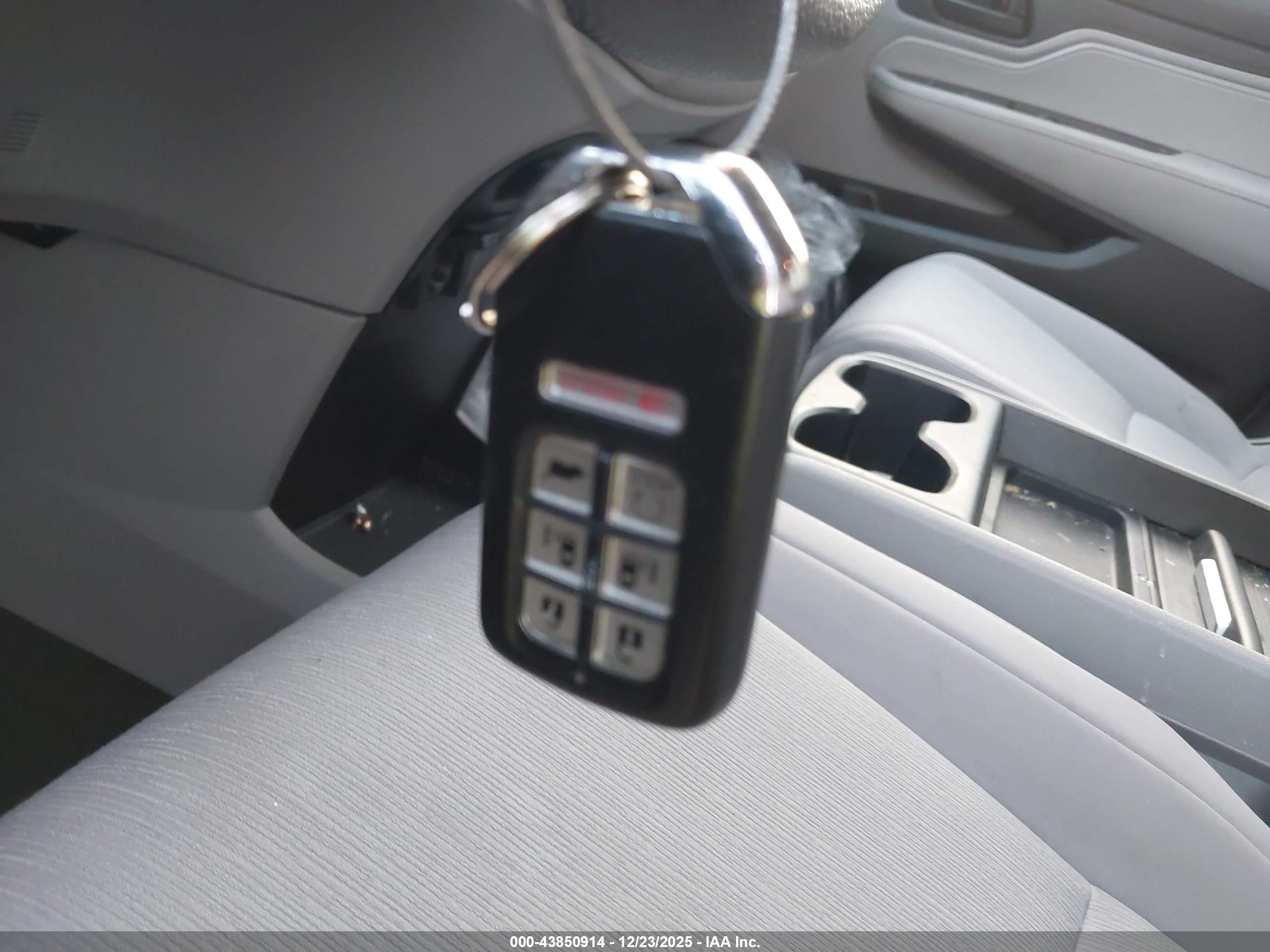 HONDA ODYSSEY image 11