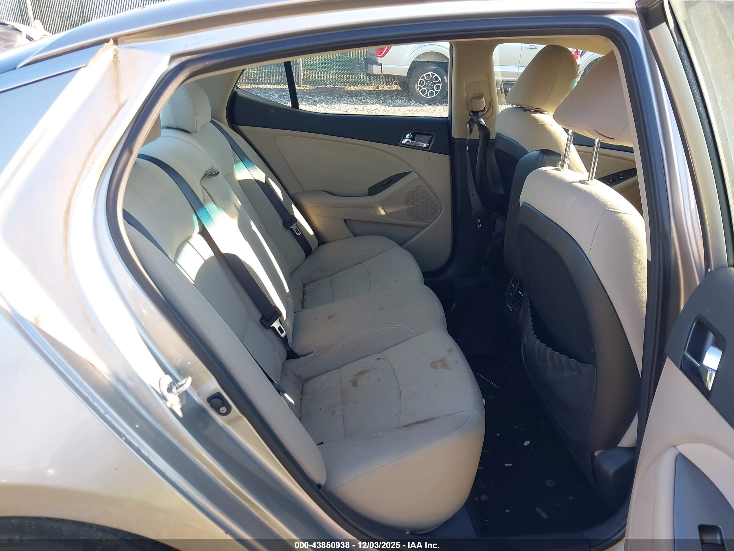 KIA OPTIMA image 8