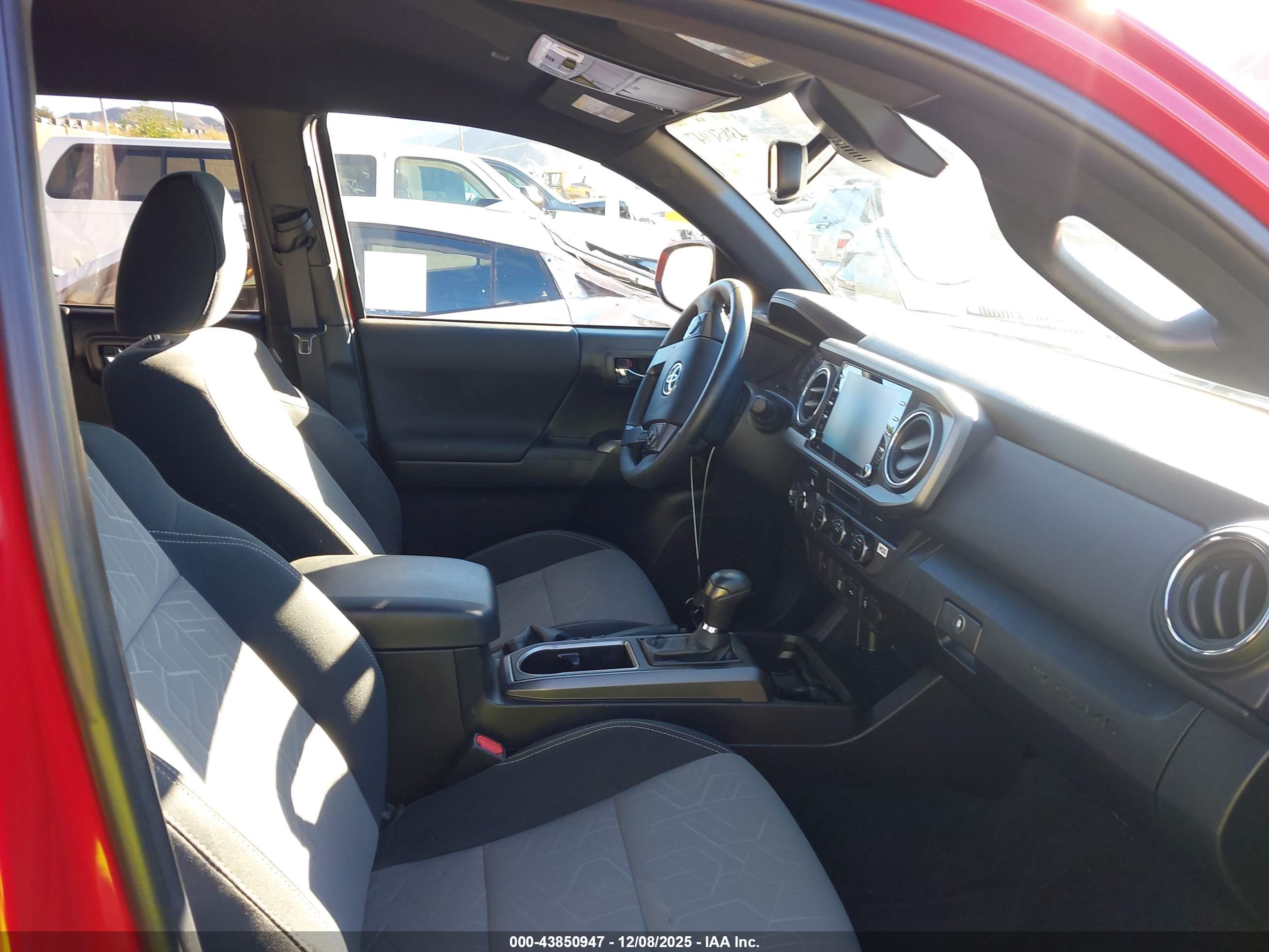 TOYOTA TACOMA image 5