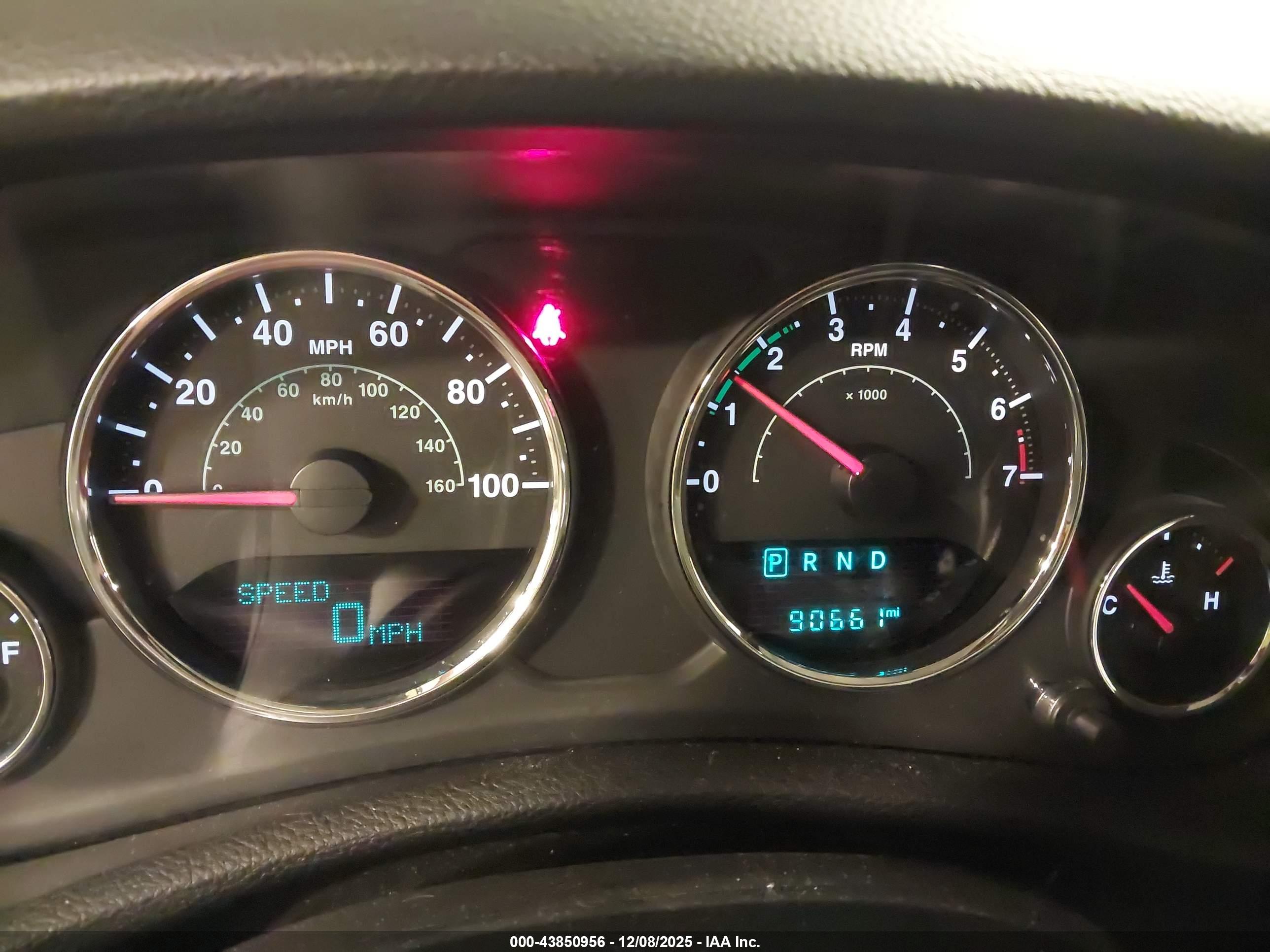 JEEP WRANGLER image 7