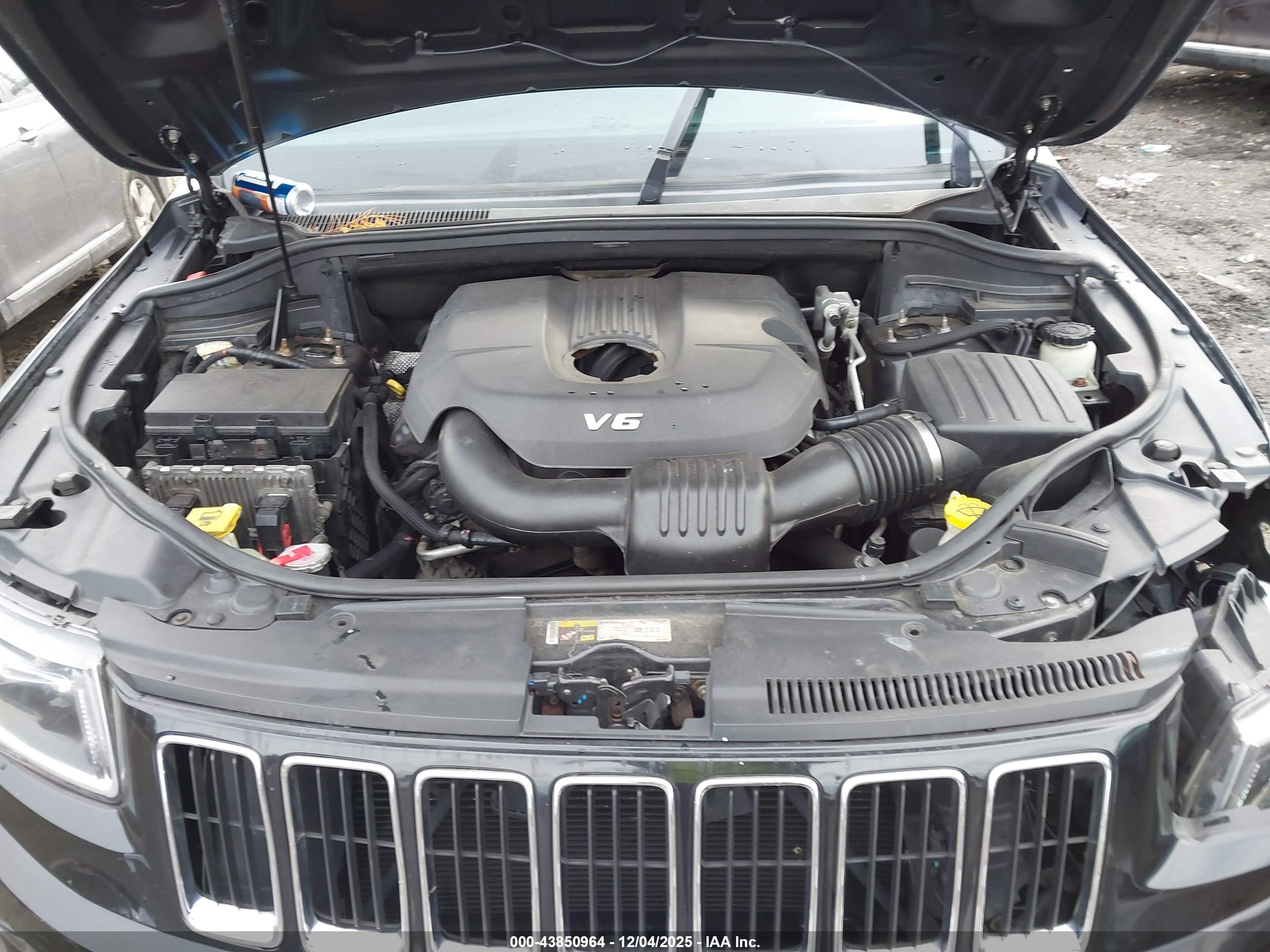 JEEP GRAND image 10