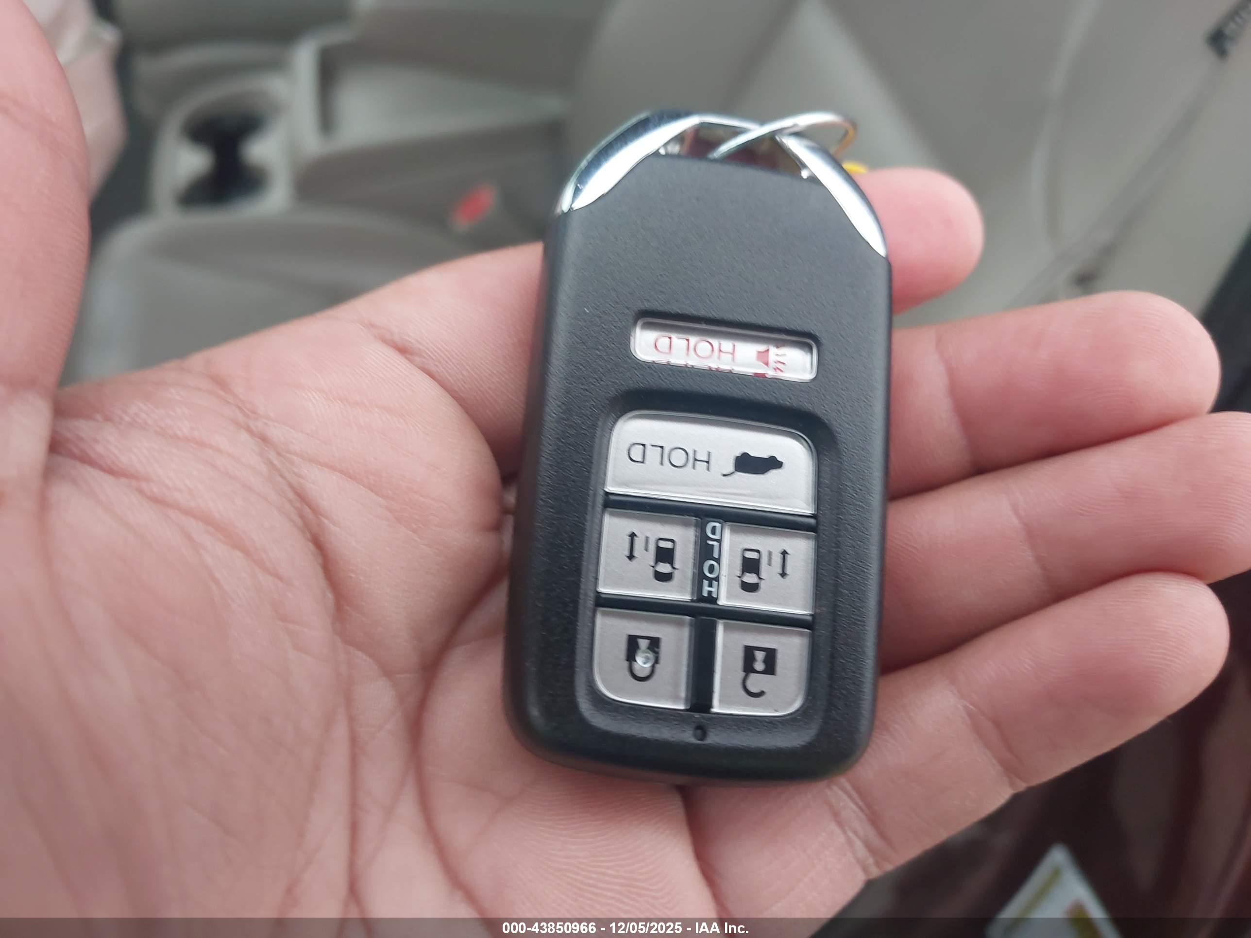 HONDA ODYSSEY image 11