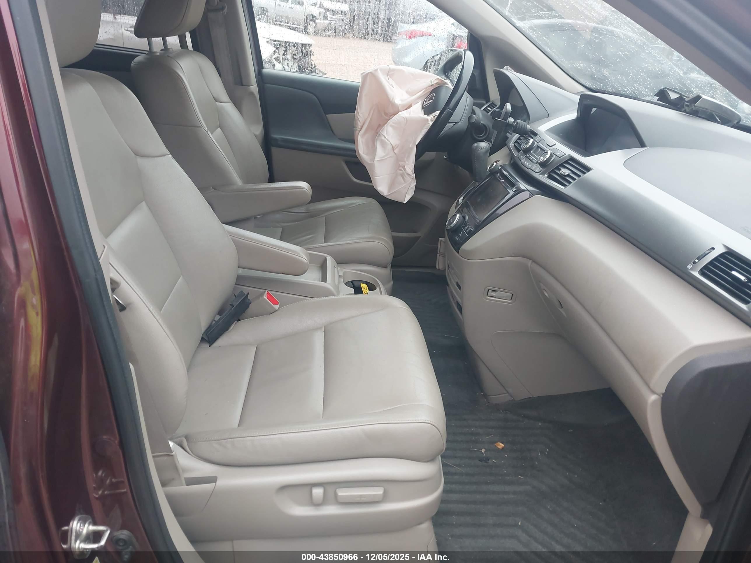 HONDA ODYSSEY image 5