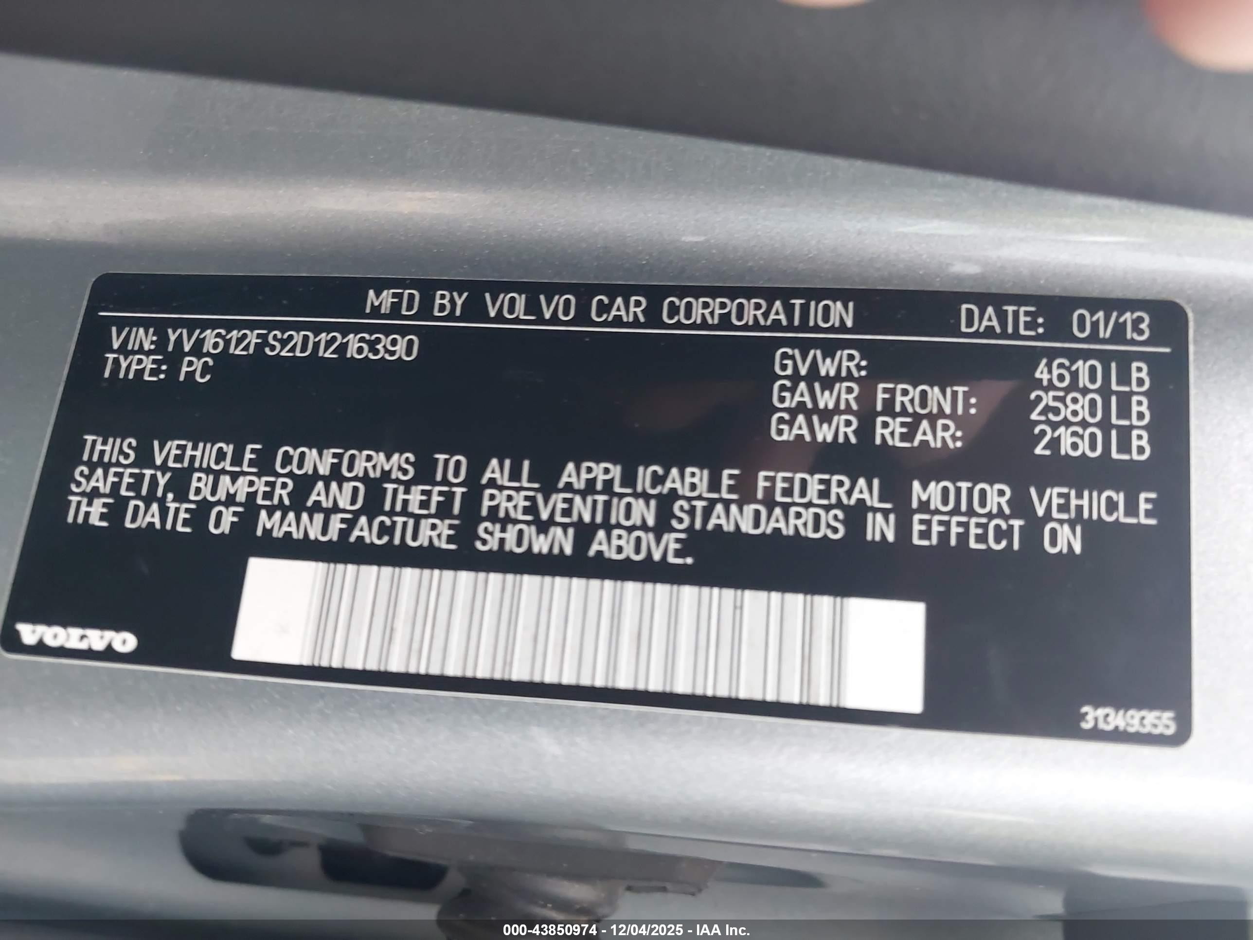 VOLVO S60 image 9