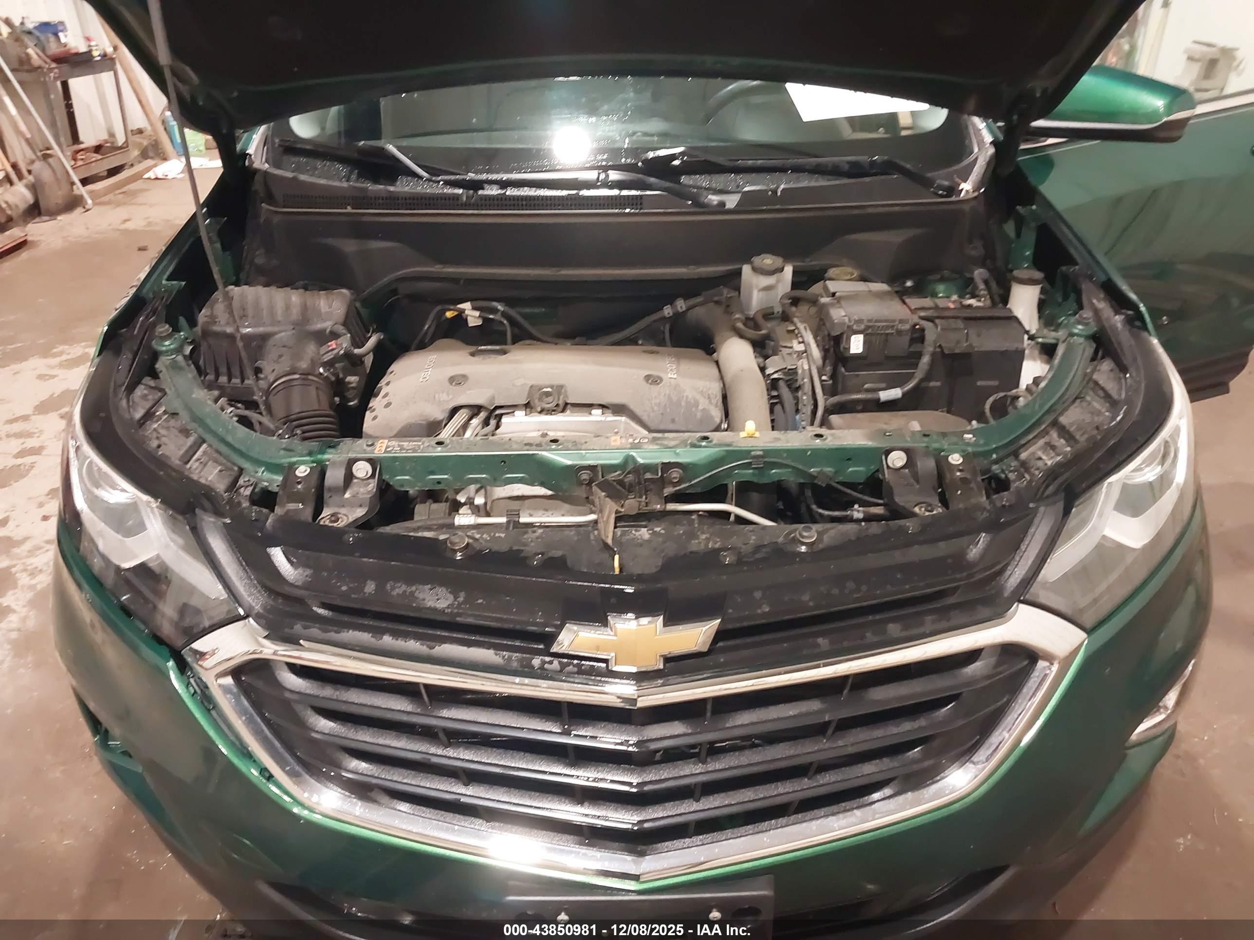 CHEVROLET EQUINOX image 10