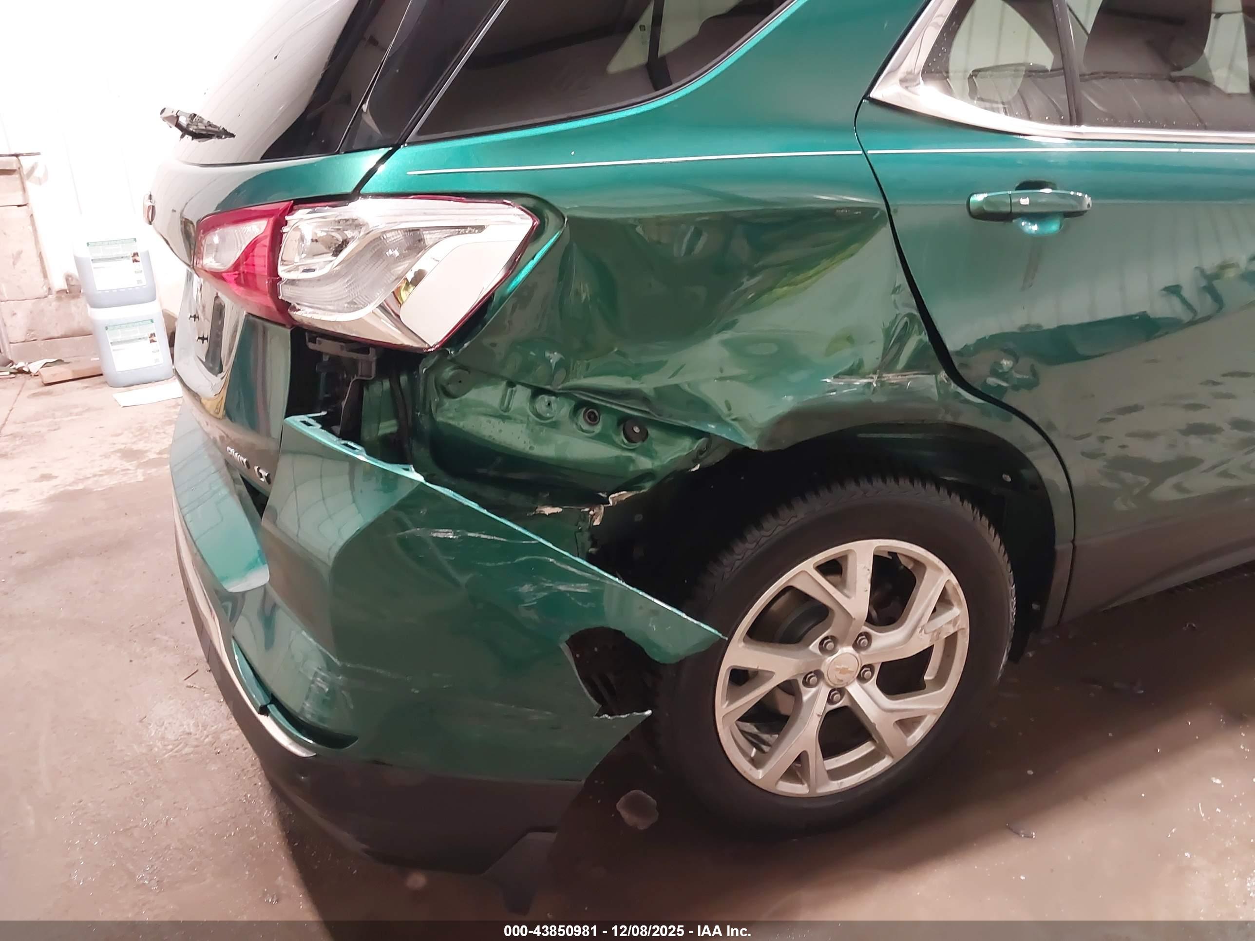 CHEVROLET EQUINOX image 6
