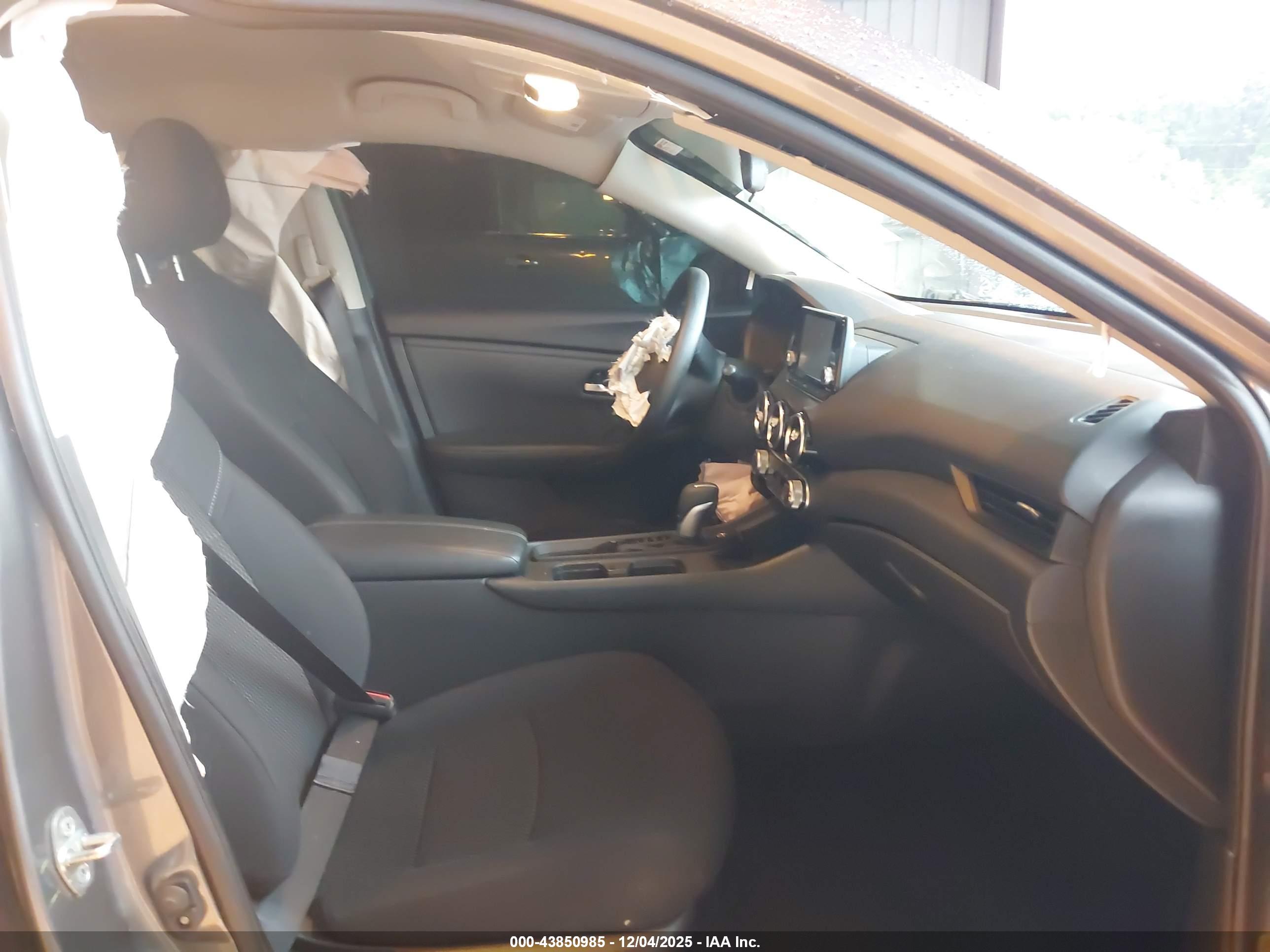 NISSAN SENTRA image 5