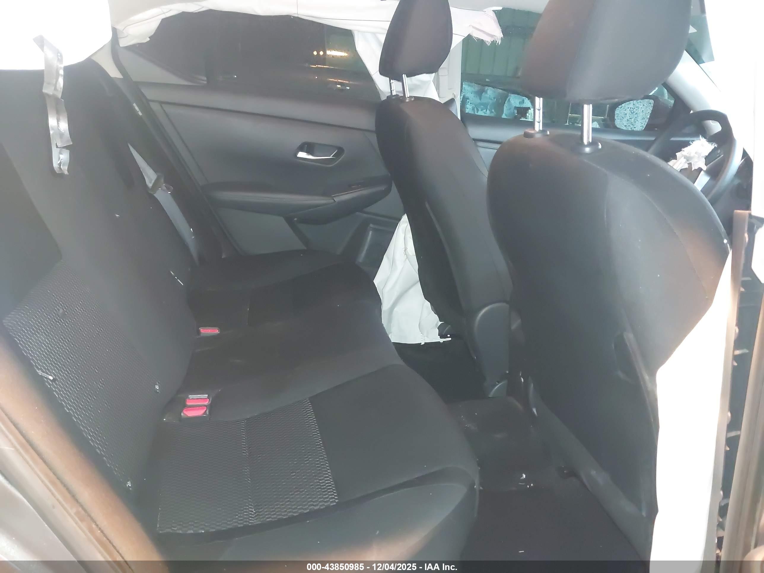 NISSAN SENTRA image 8