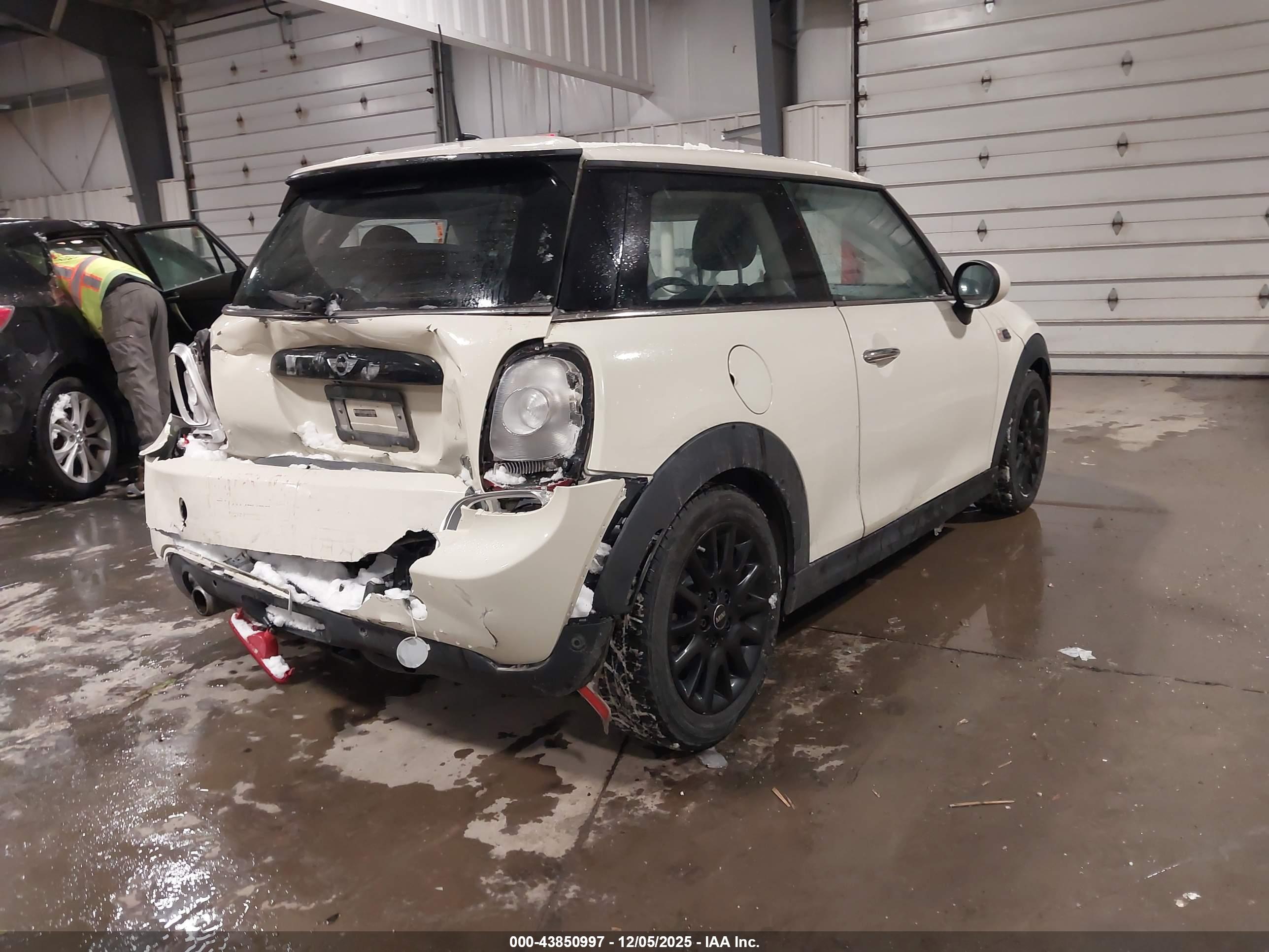 MINI HARDTOP image 4