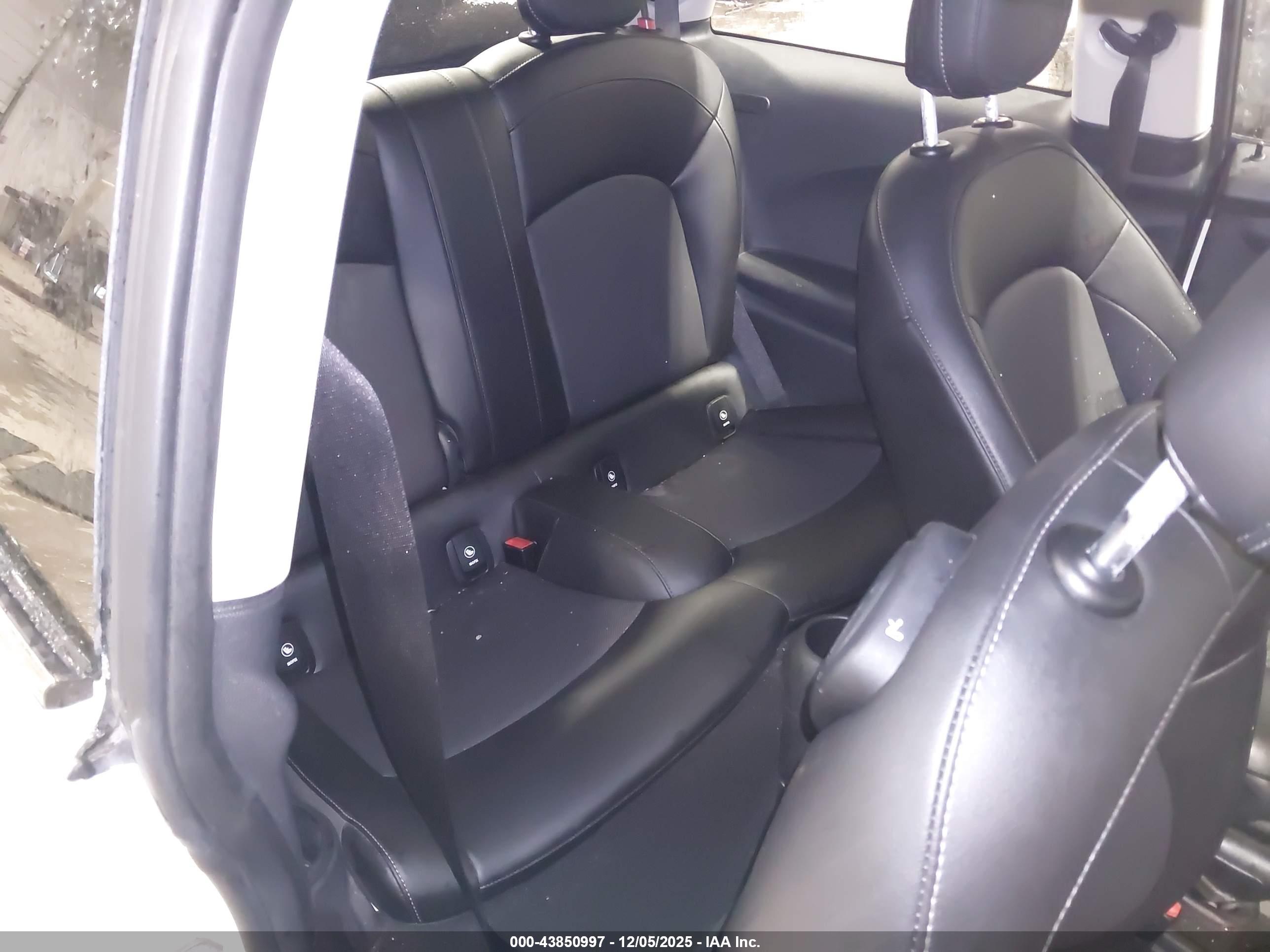 MINI HARDTOP image 8