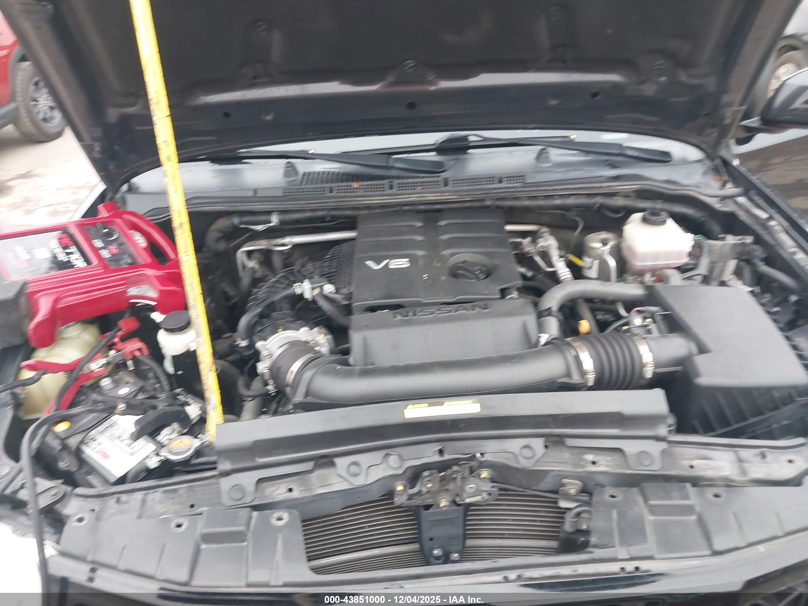 NISSAN FRONTIER image 10