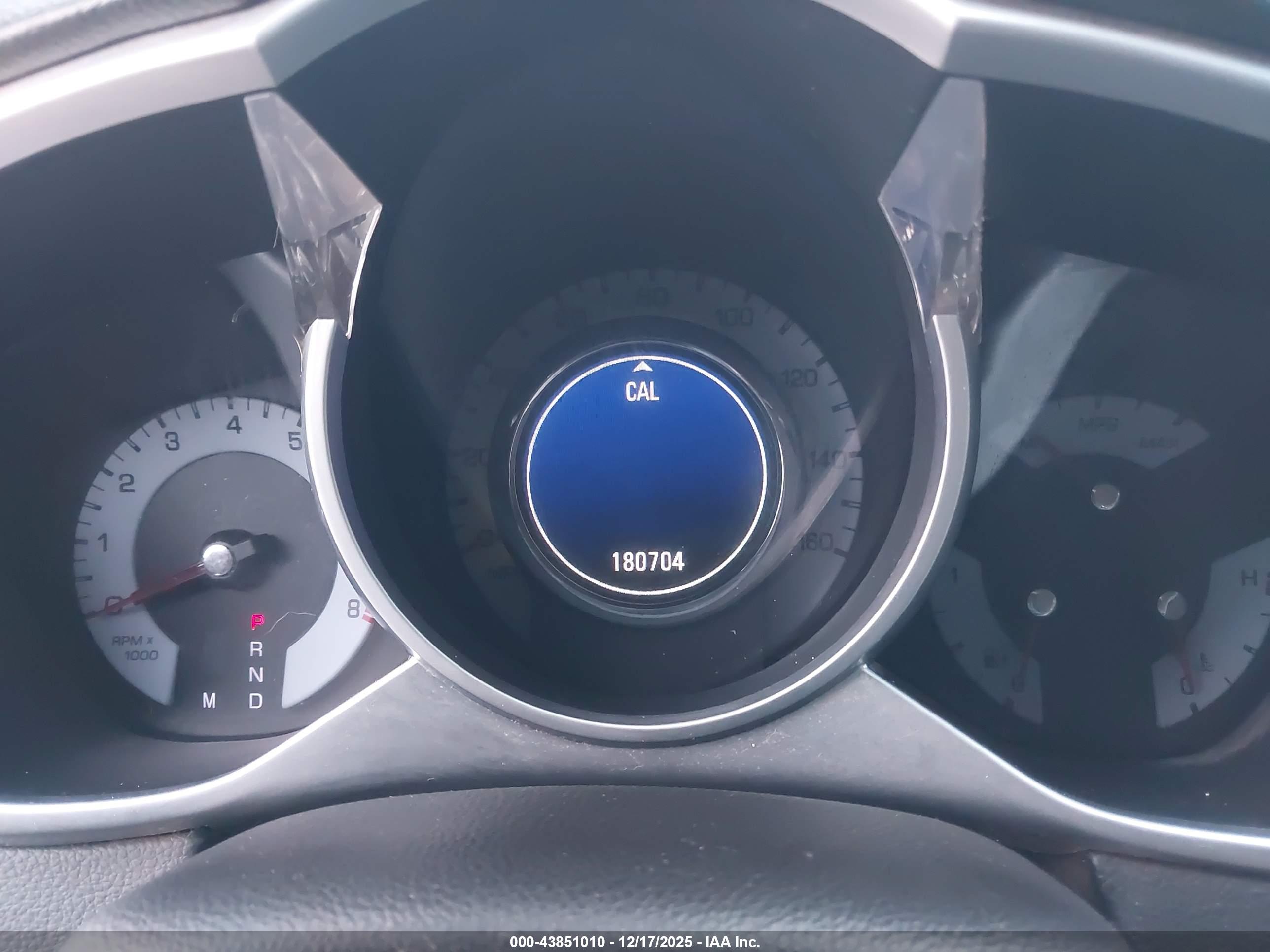 CADILLAC SRX image 7
