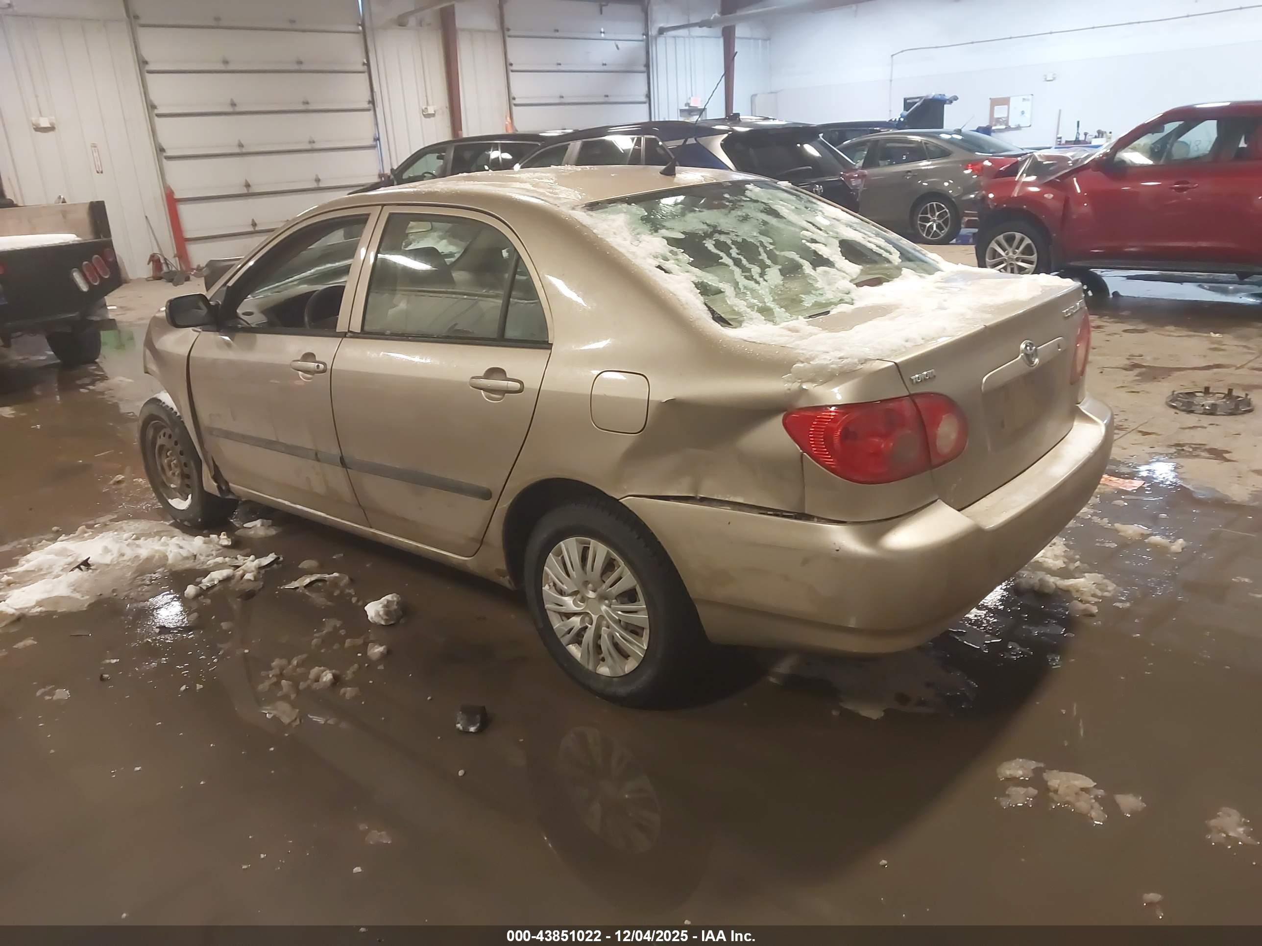 TOYOTA COROLLA image 3