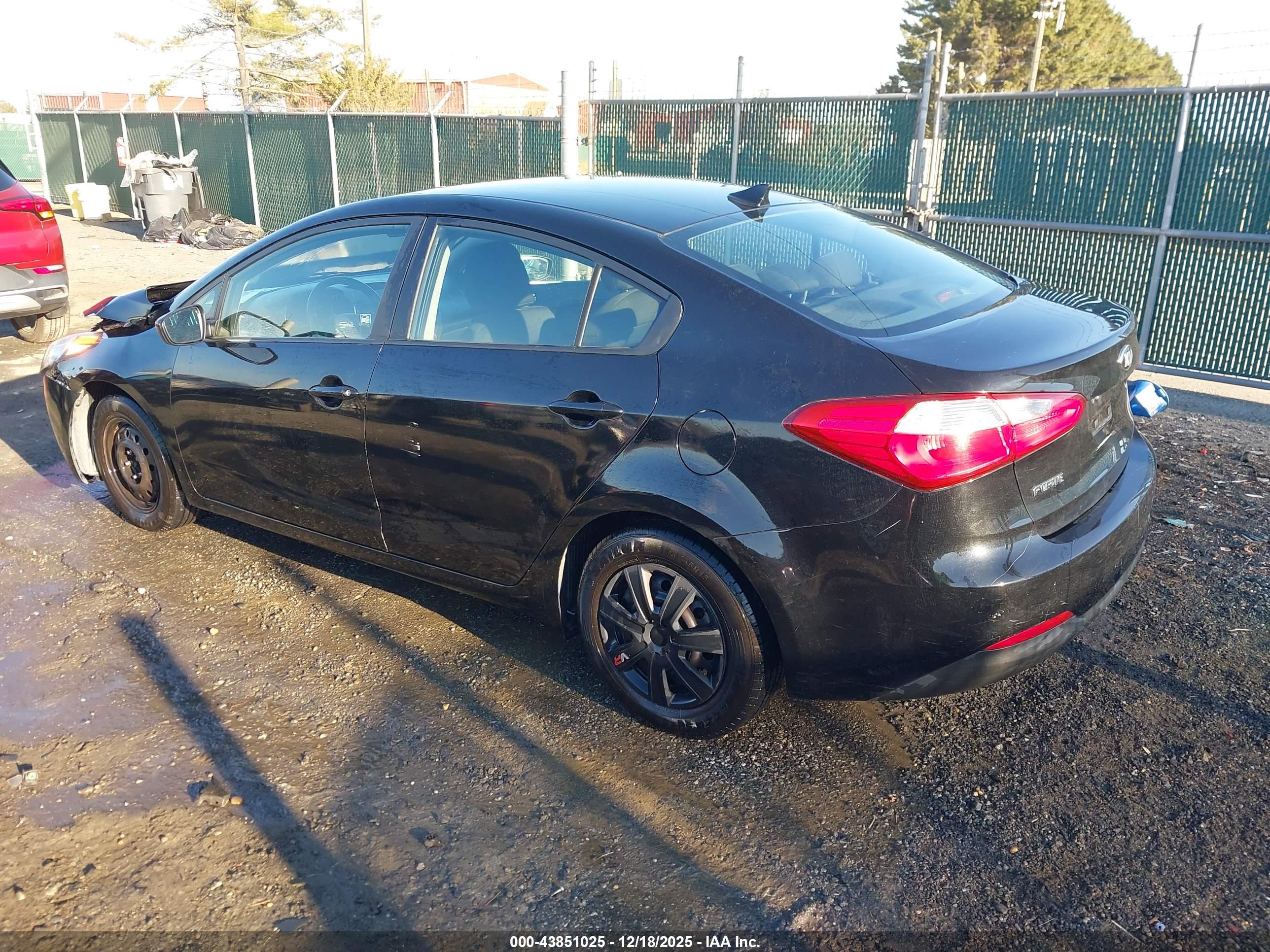 KIA FORTE image 3