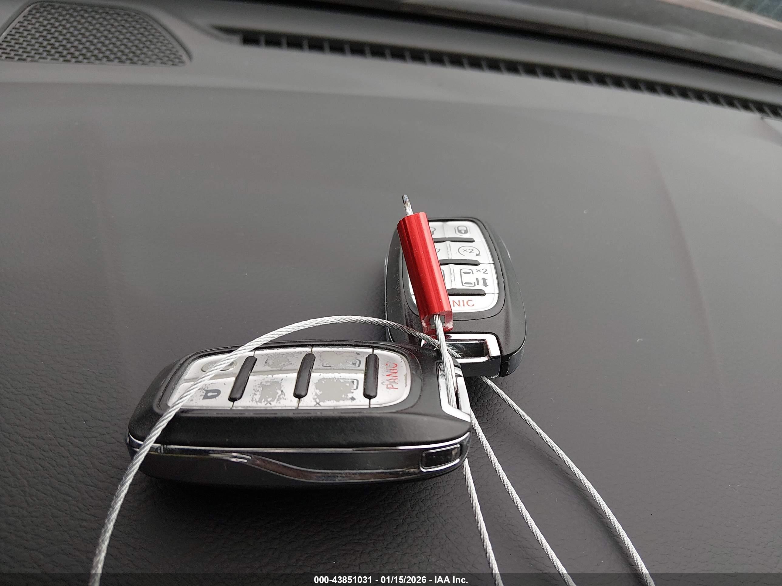 CHRYSLER PACIFICA image 11