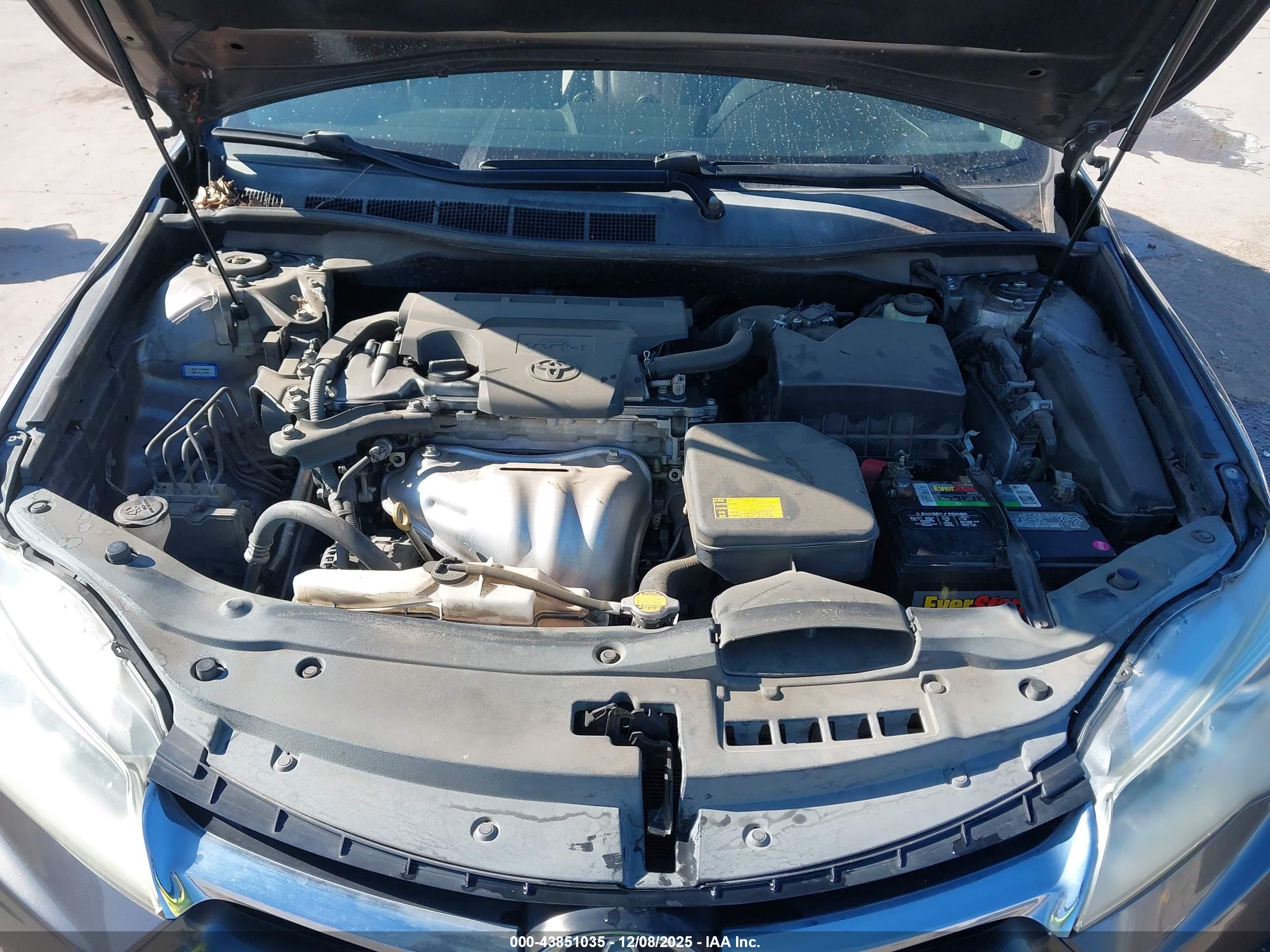 TOYOTA CAMRY image 10