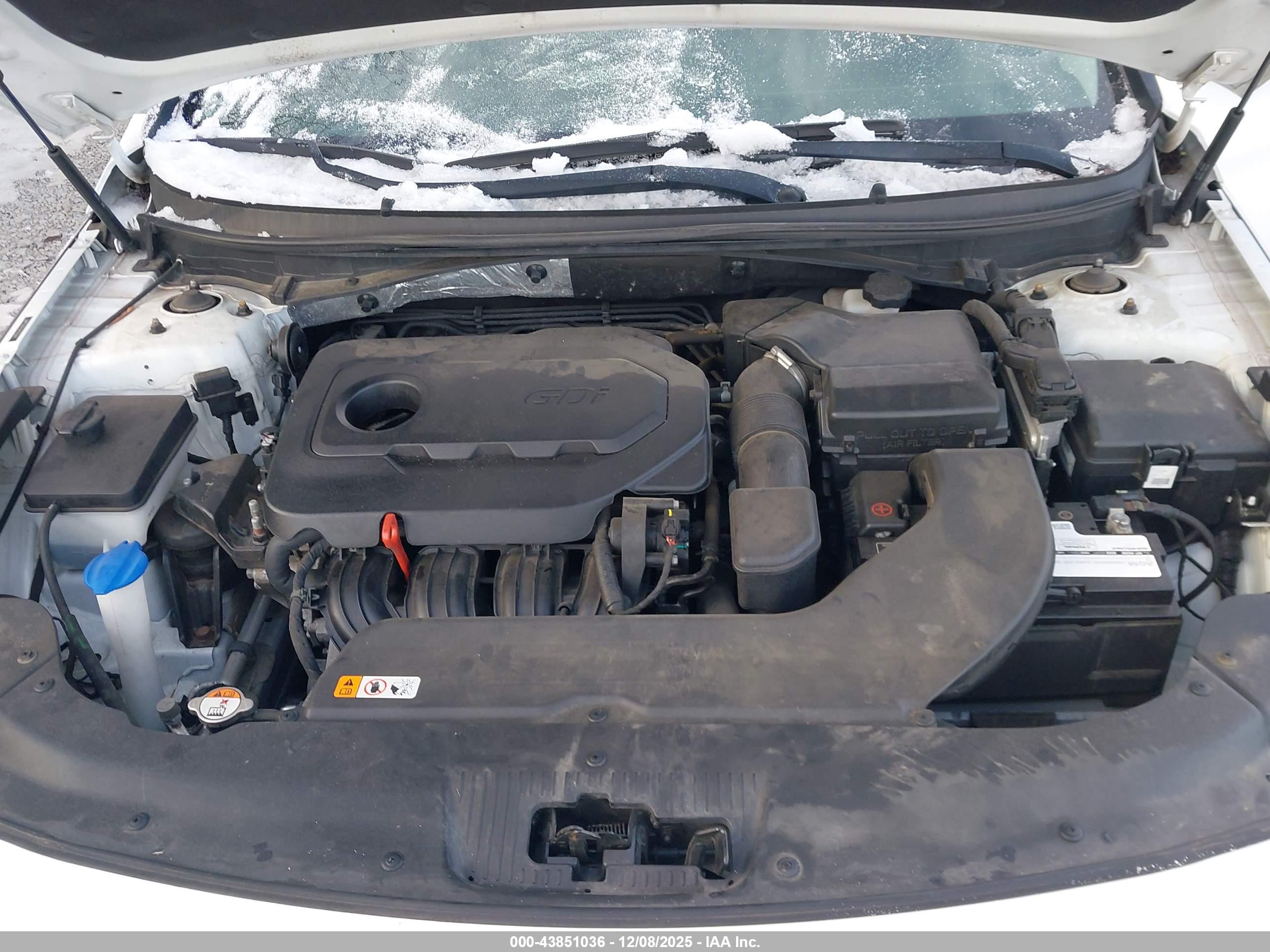 HYUNDAI SONATA image 10