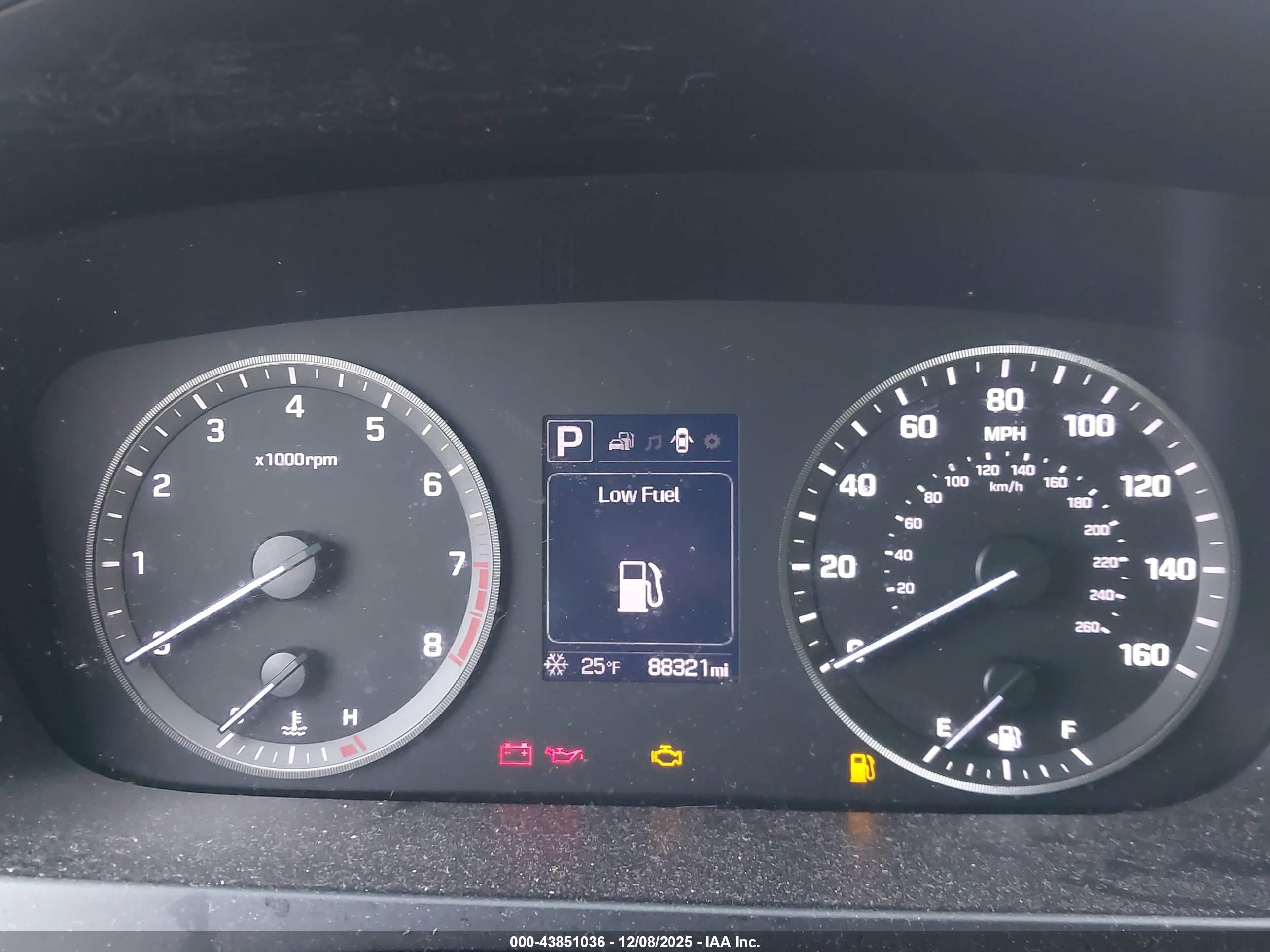 HYUNDAI SONATA image 7