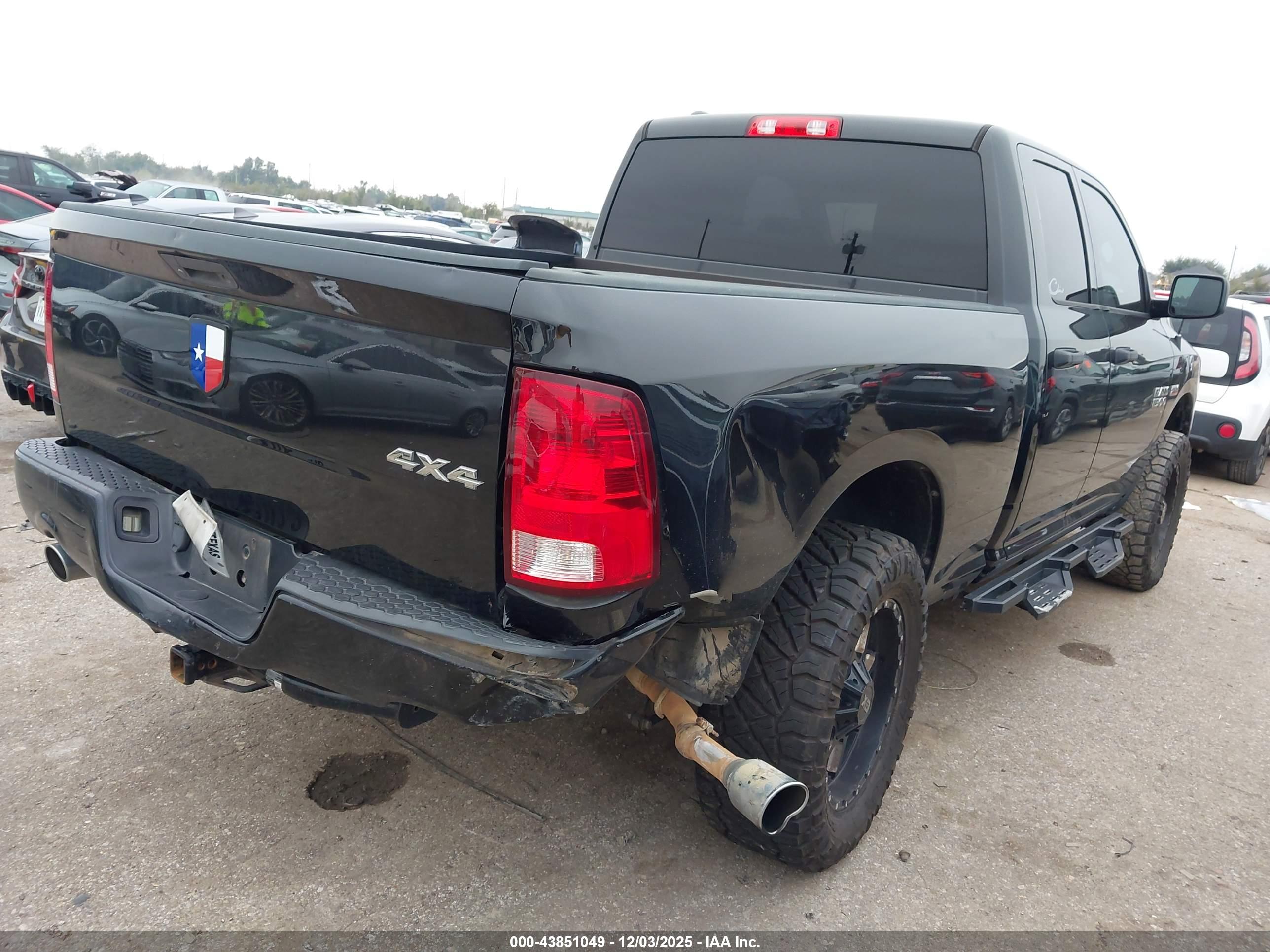 RAM 1500 image 4