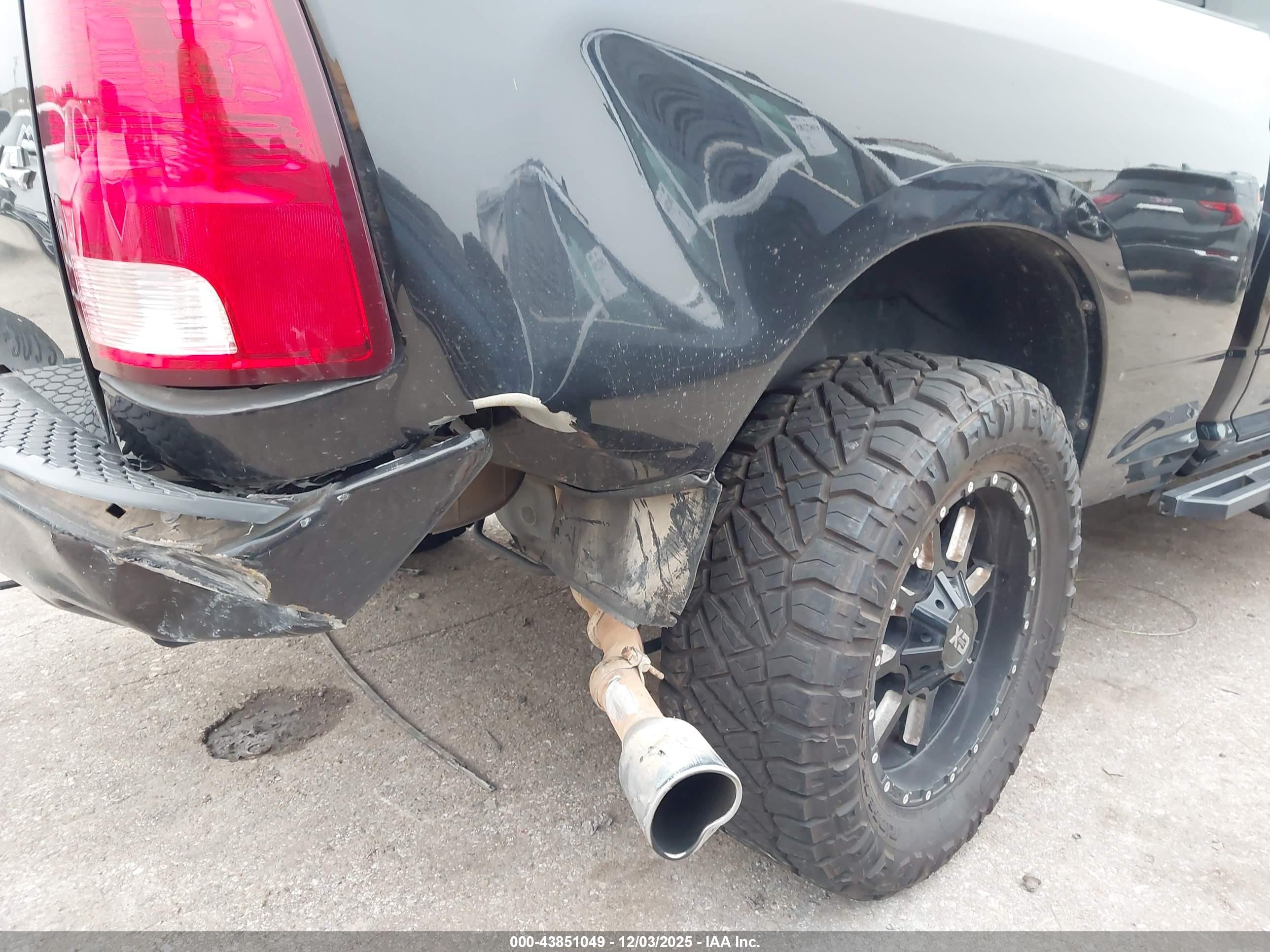 RAM 1500 image 6
