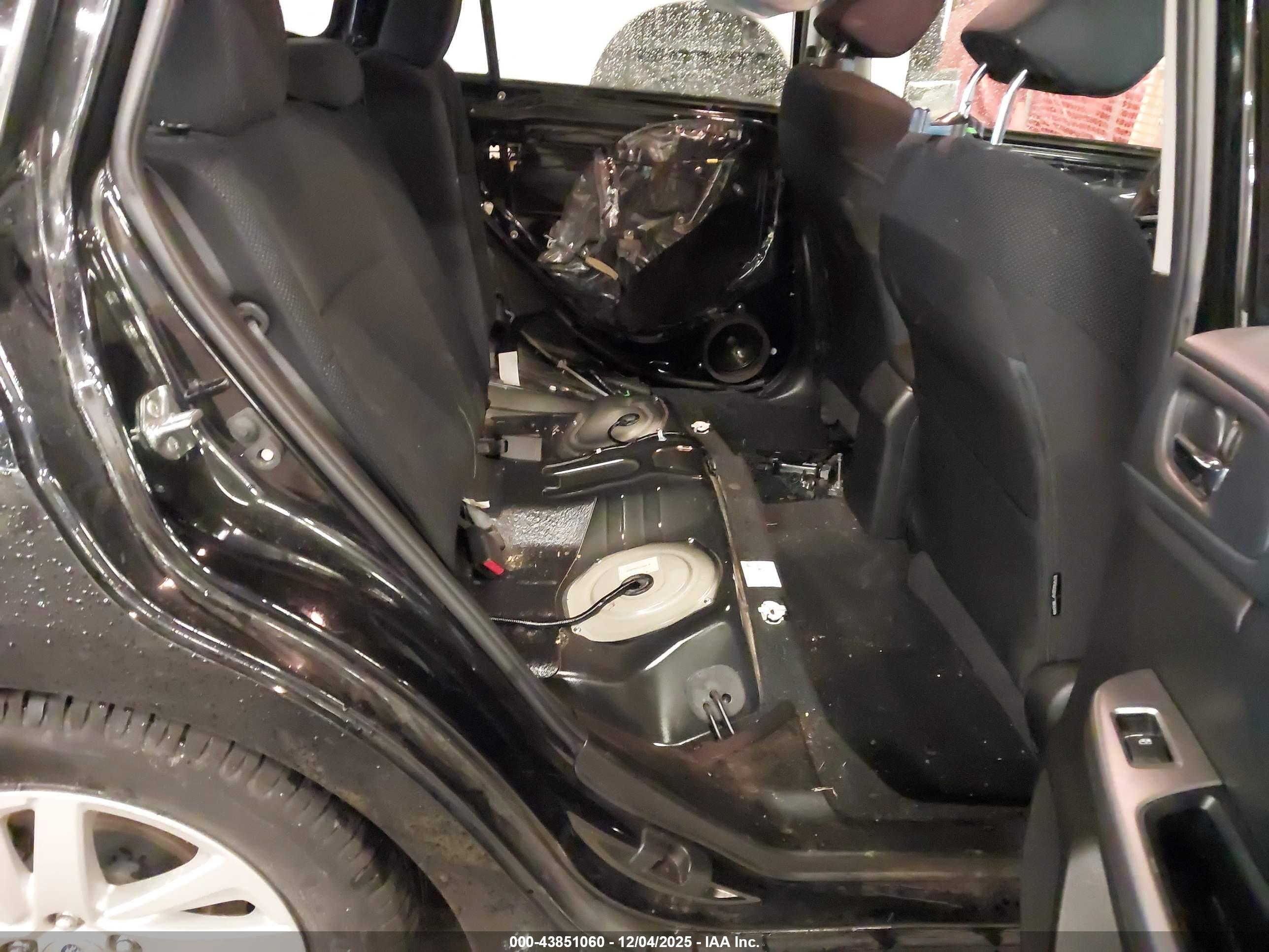 SUBARU IMPREZA image 8