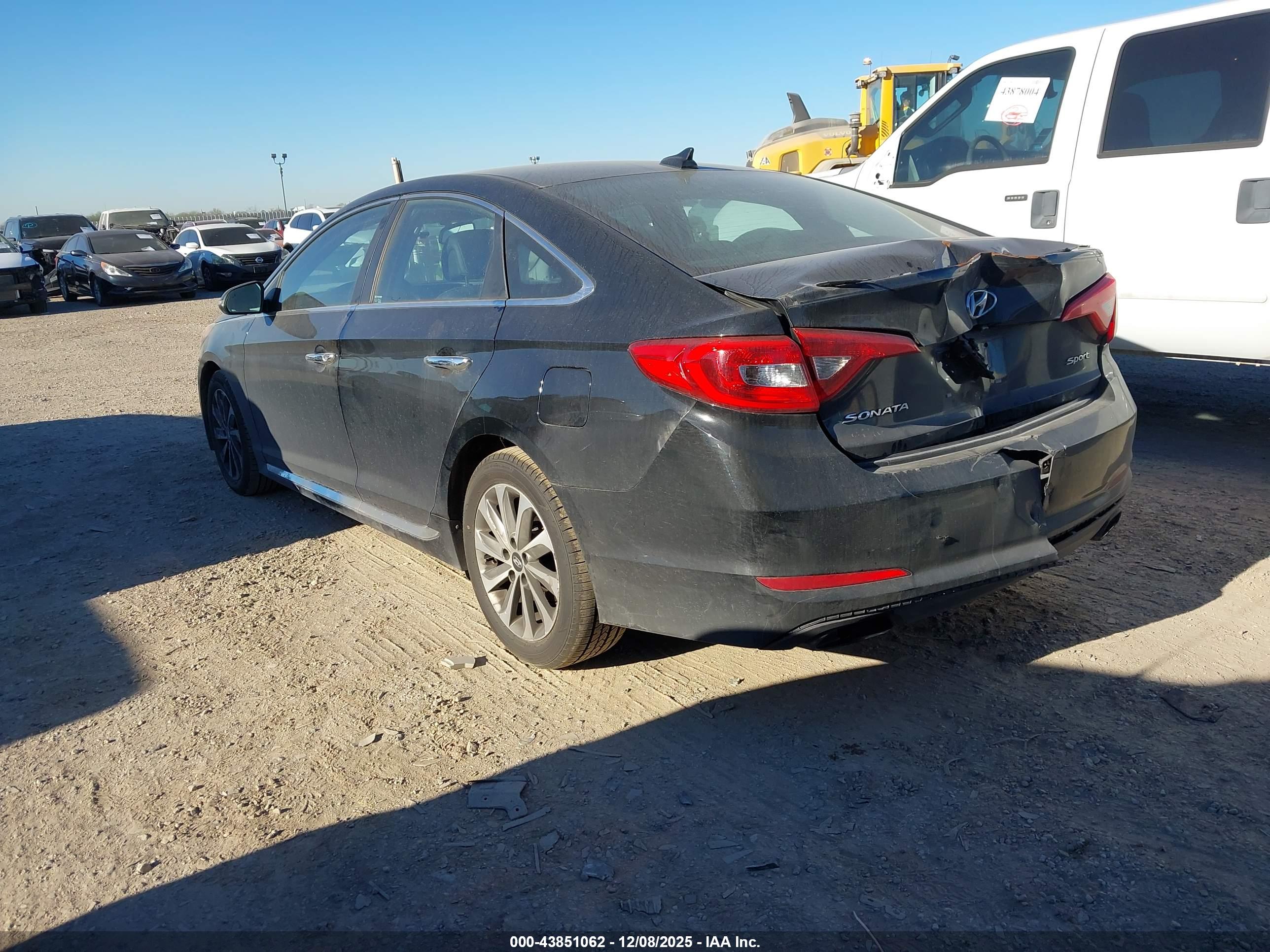 HYUNDAI SONATA image 3