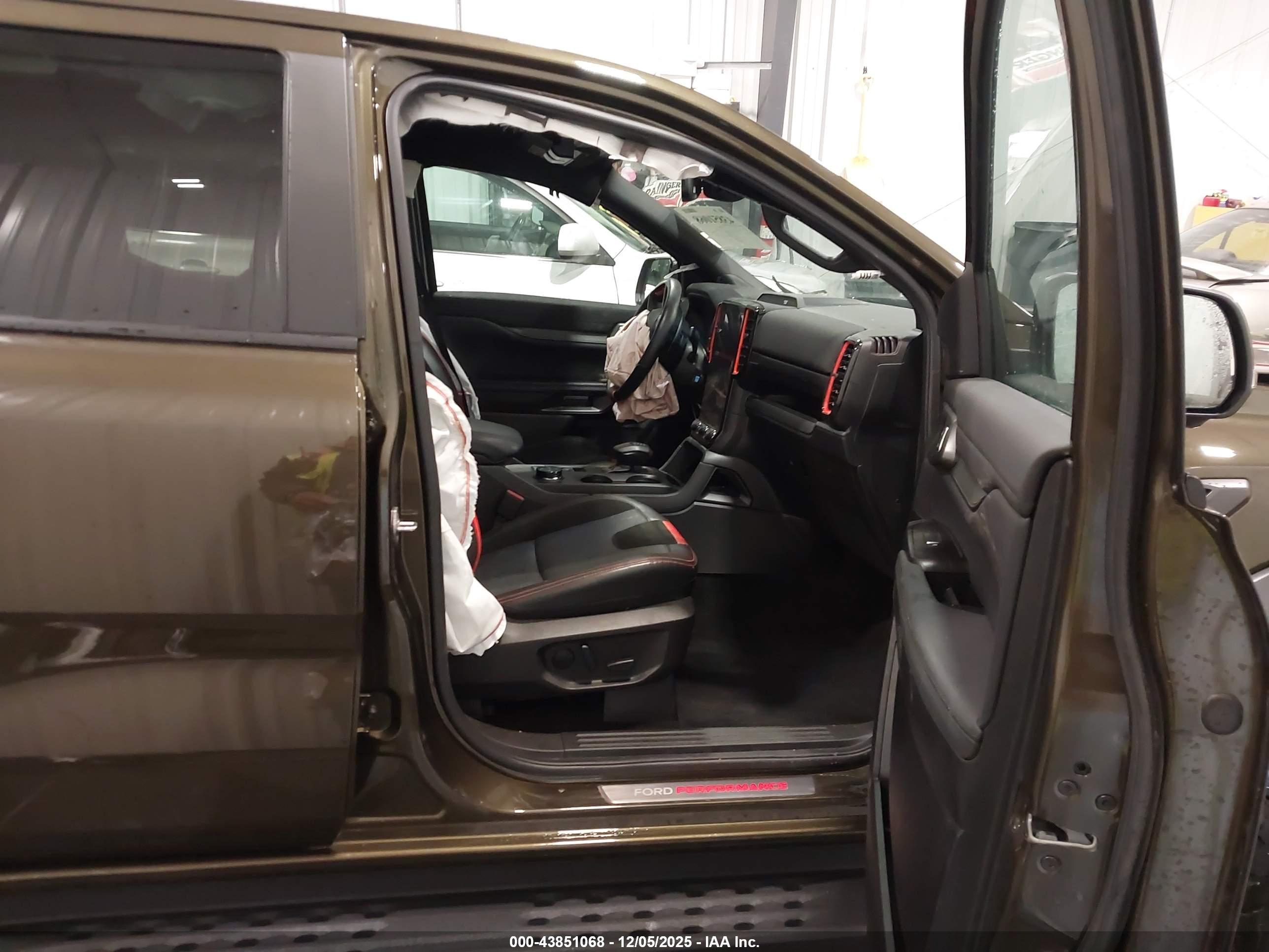 FORD RANGER image 5